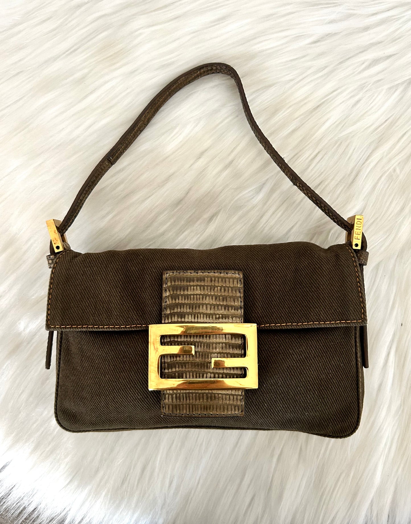Fendi mini baguette verde oliva in pelle di pitone - Pezzo unico