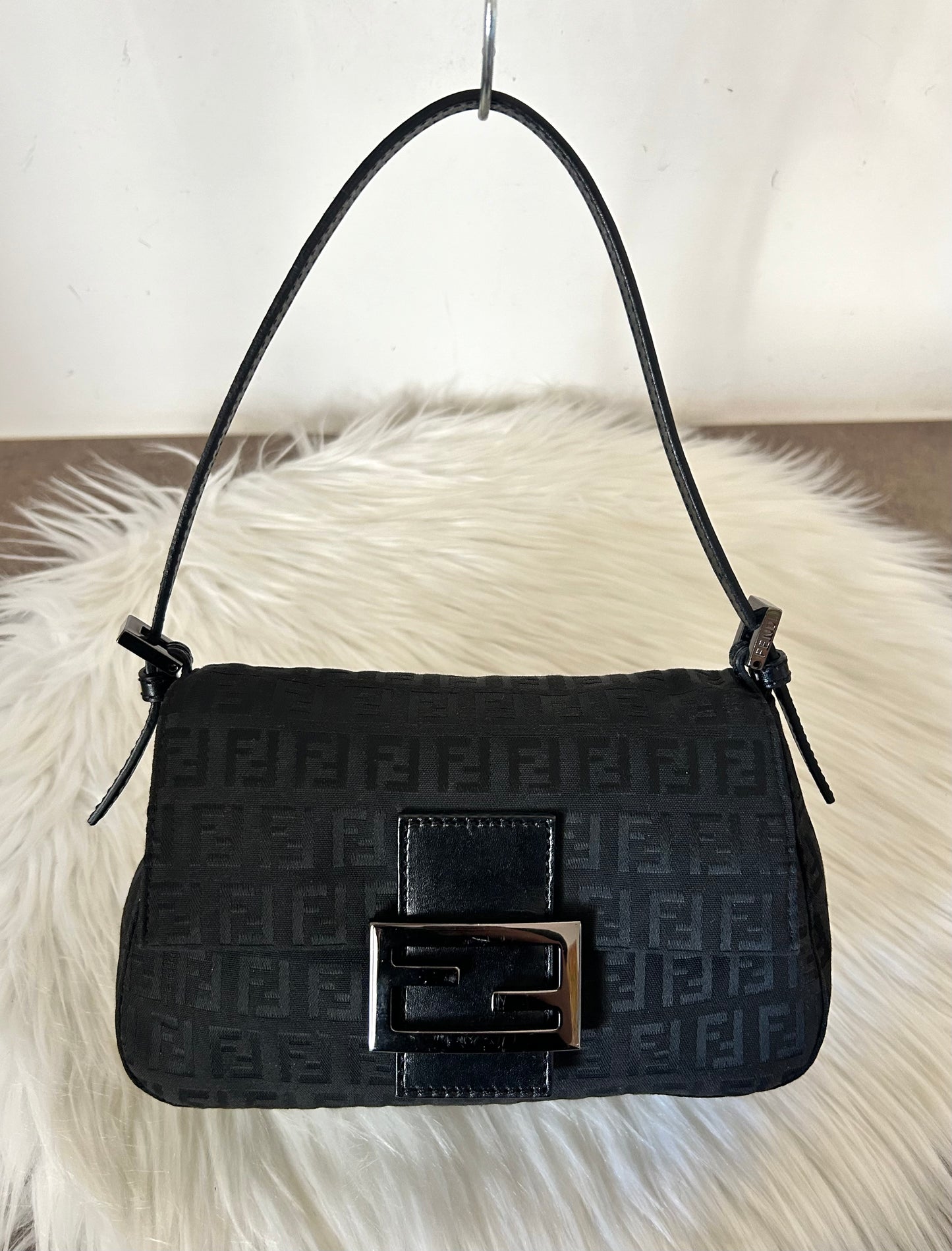 Fendi Baguette mini zucchino vintage