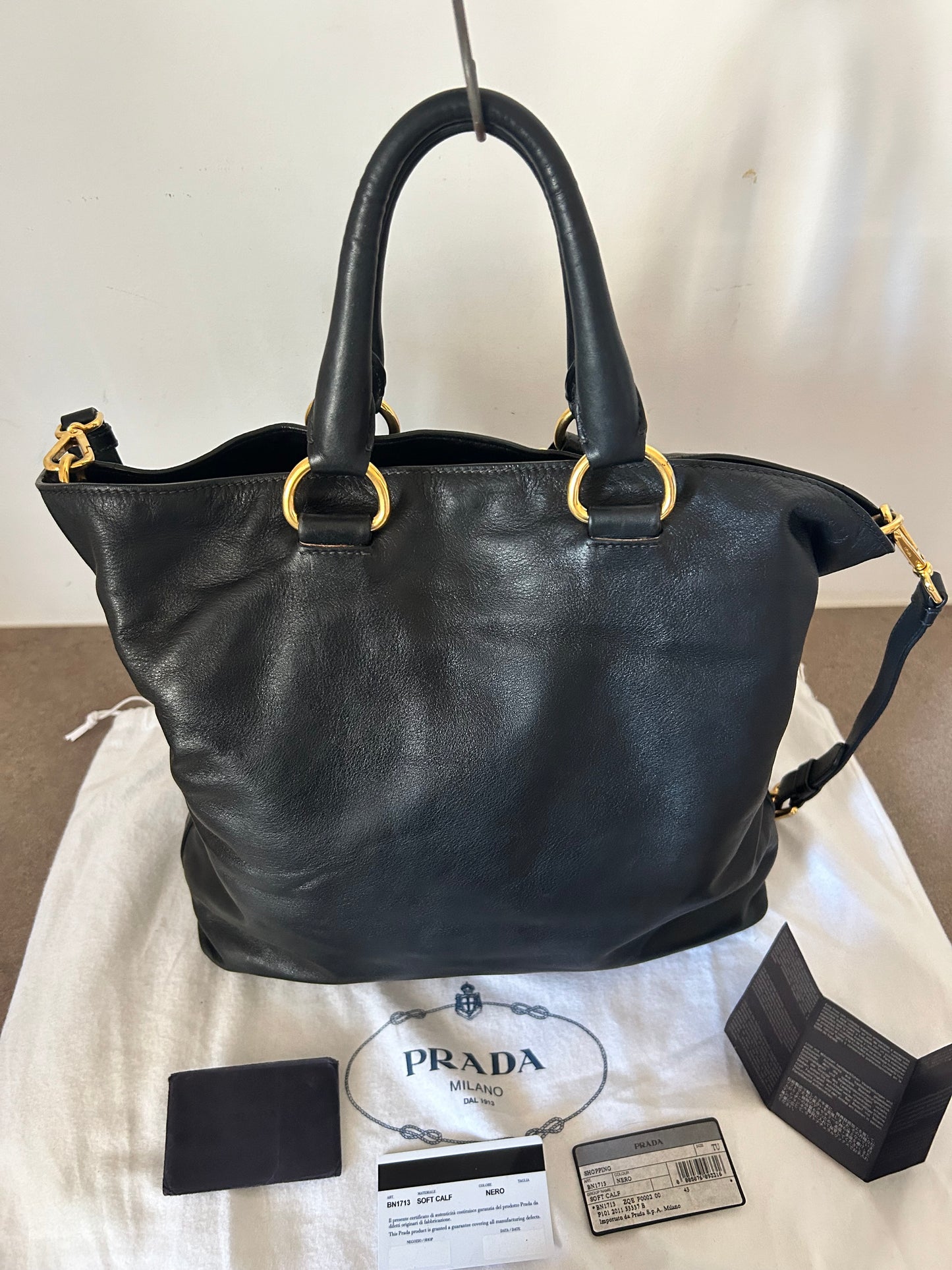 Prada tote bag in pelle nera