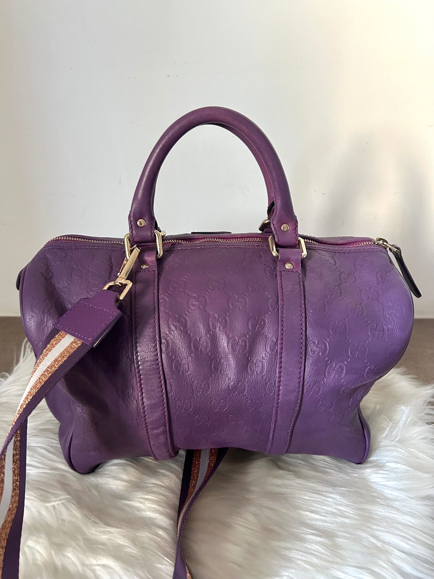 Bauletto Gucci Joy viola in pelle