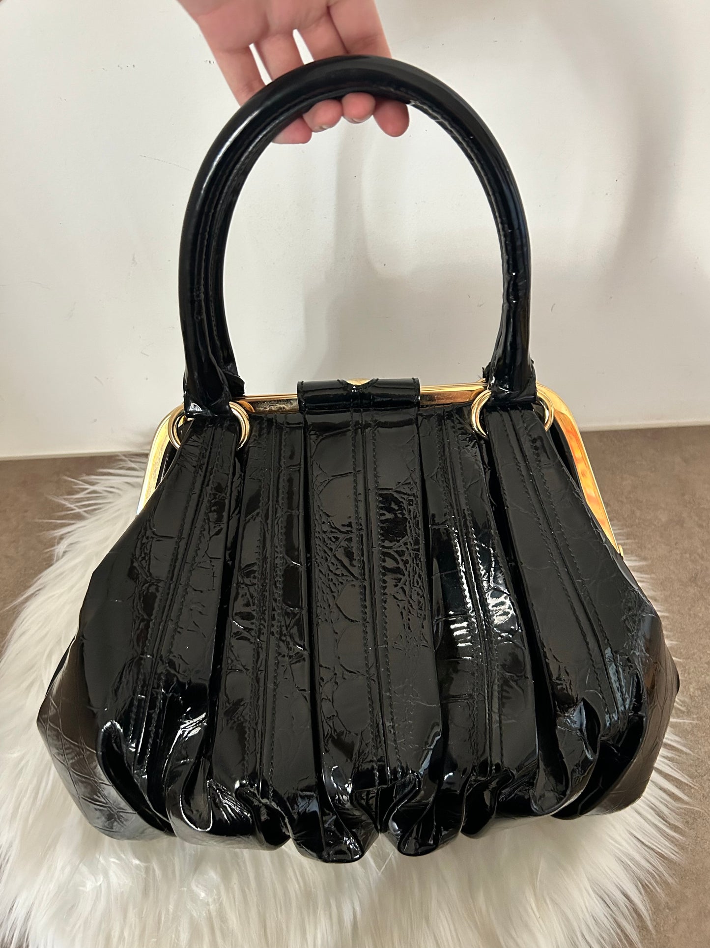 Alexander McQueen Elvie in vernice nera
