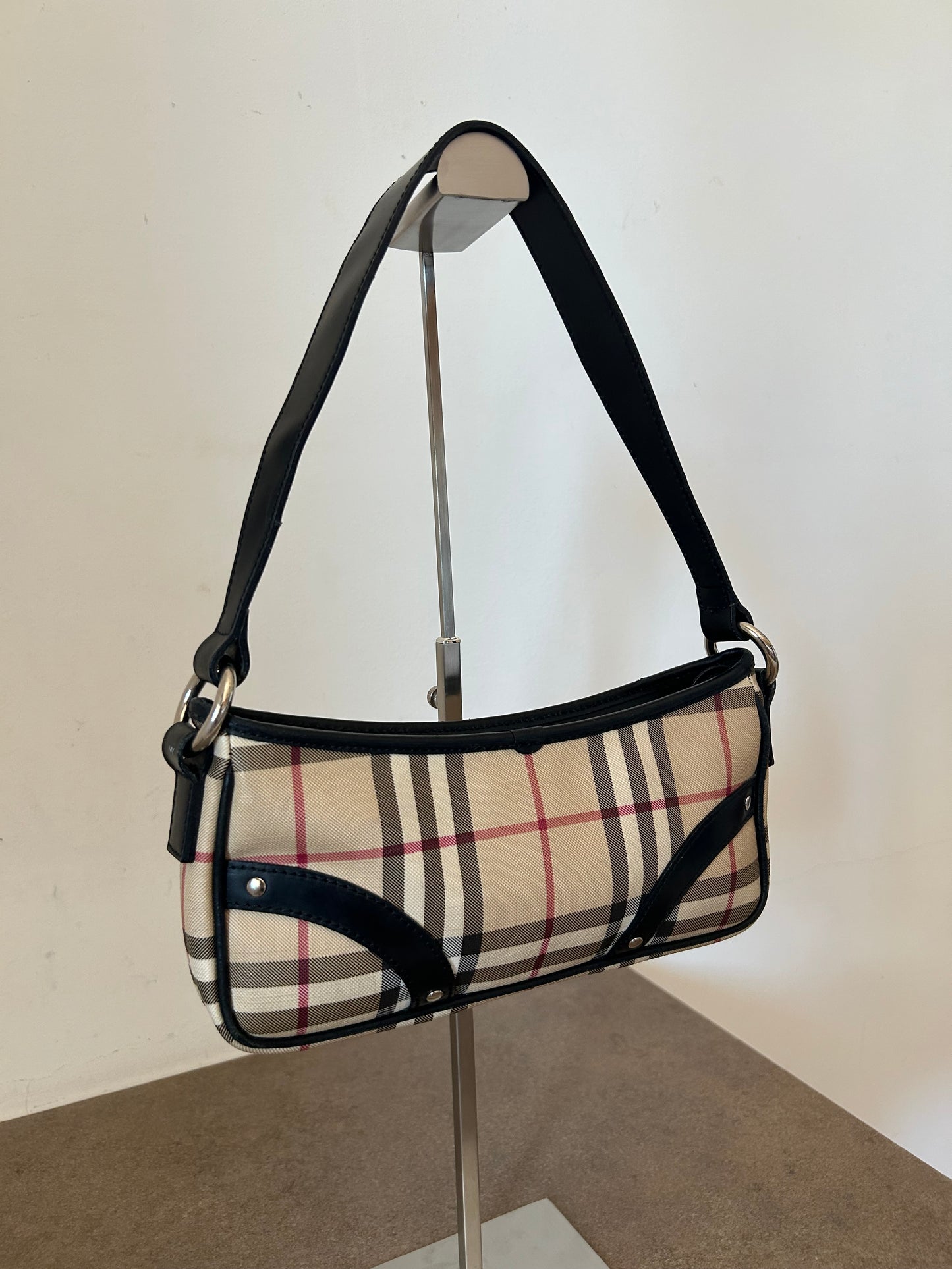 Burberry baguette Check