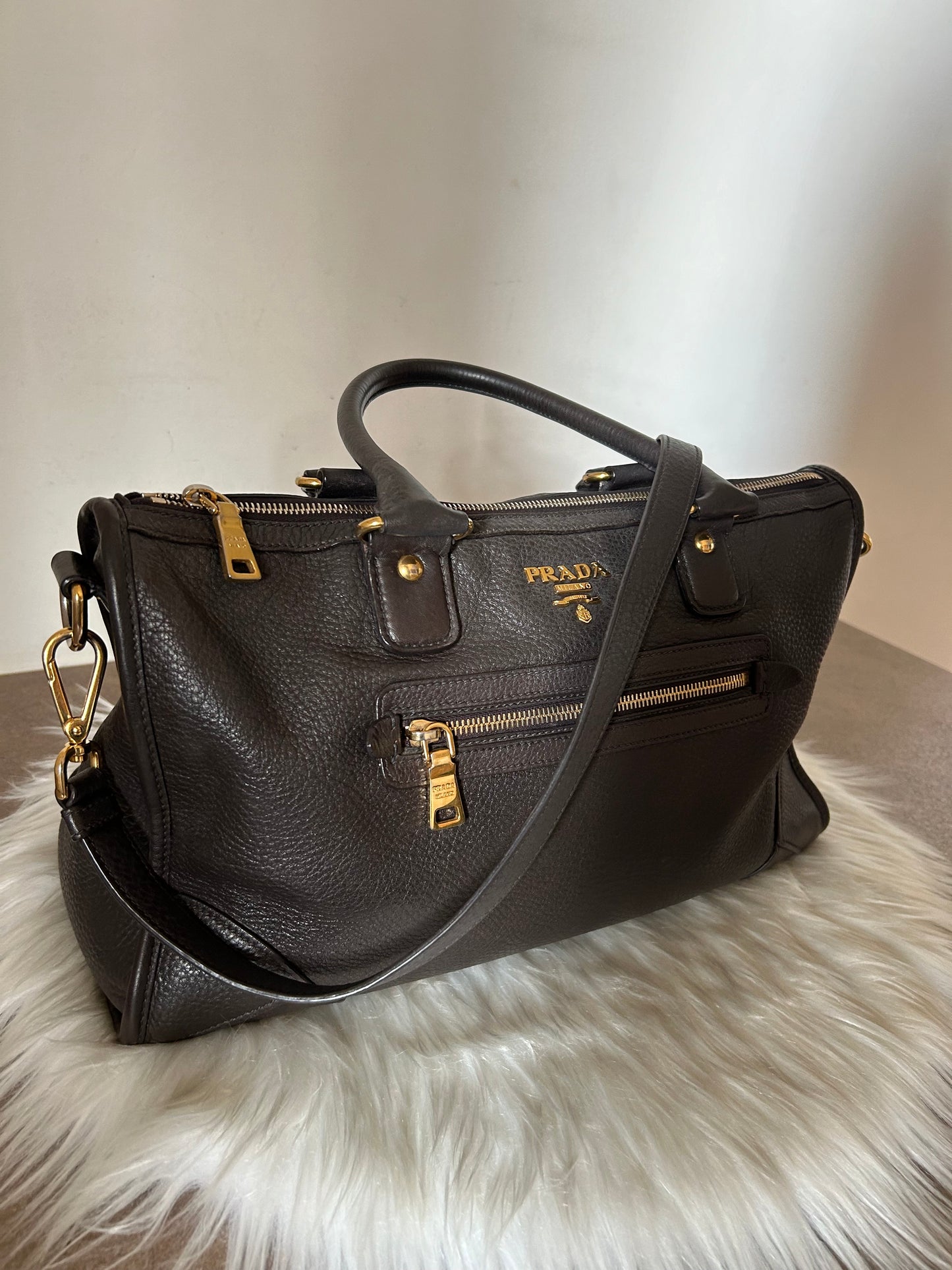 Prada bauletto in pelle marrone