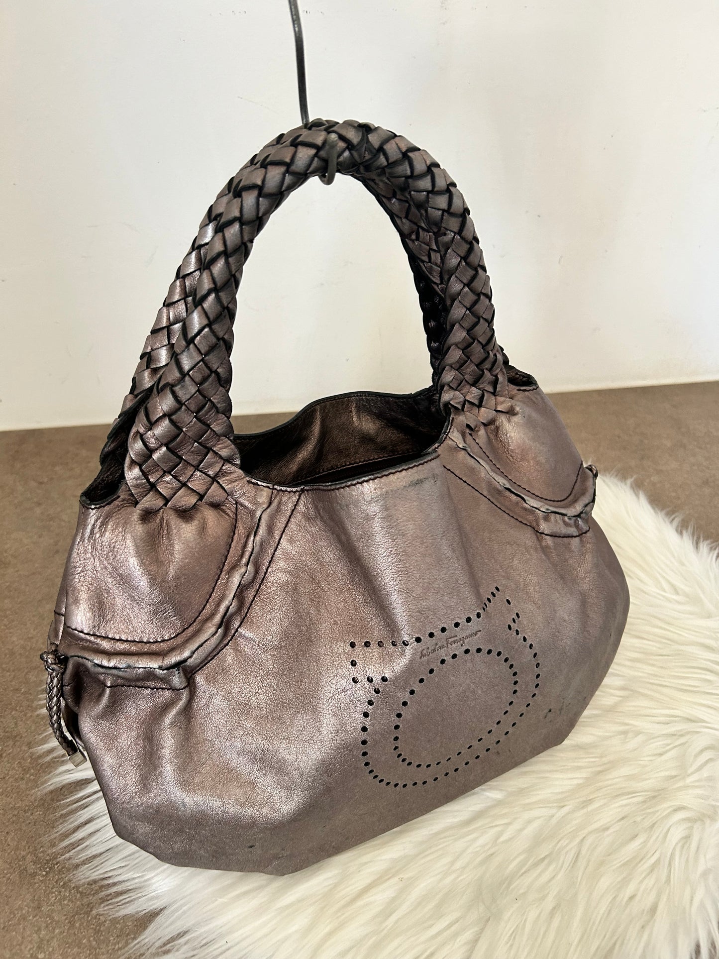 Borsa in pelle Salvatore Ferragamo stile Fendi Spy