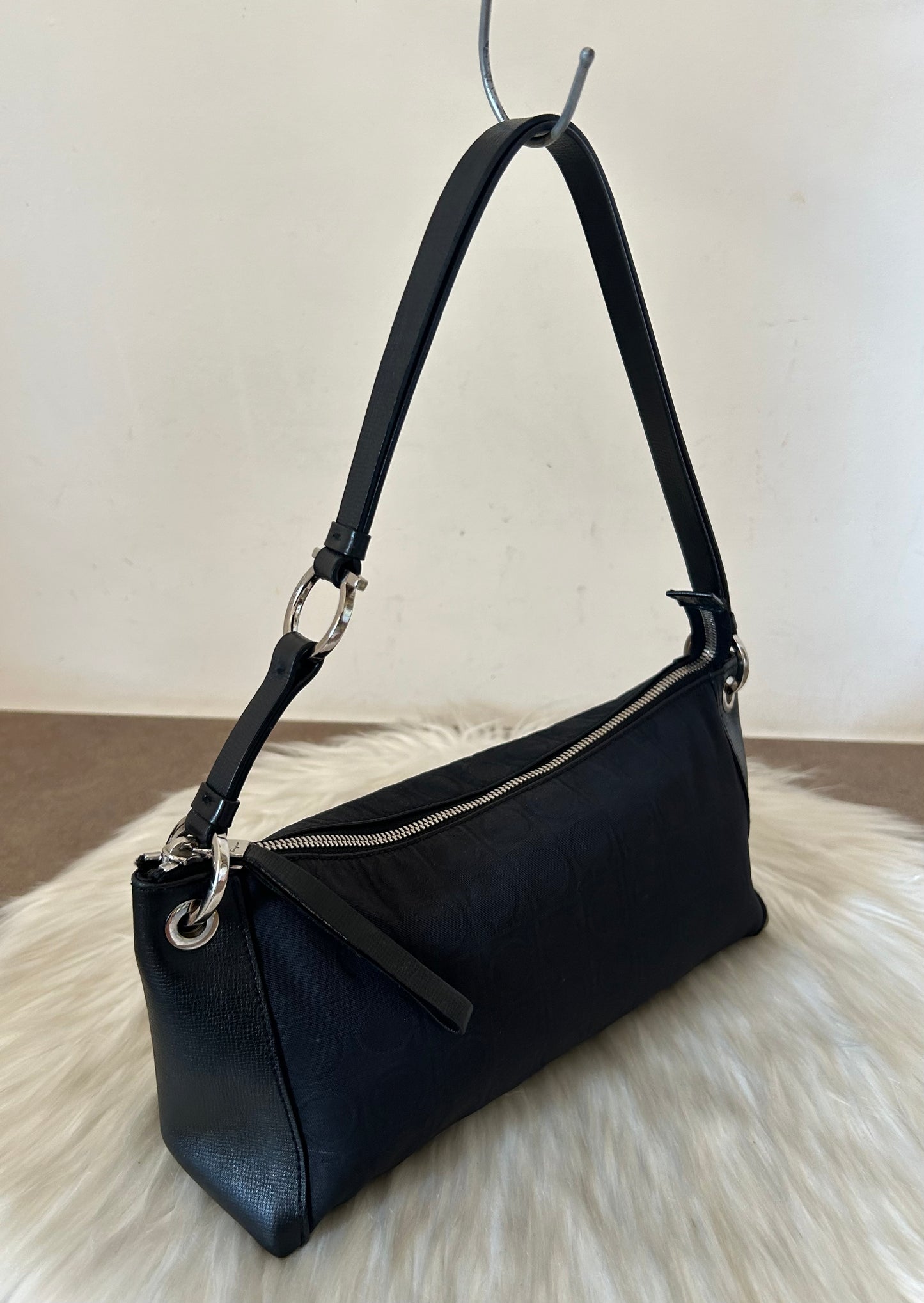 Baguette Salvatore Ferragamo in monogram