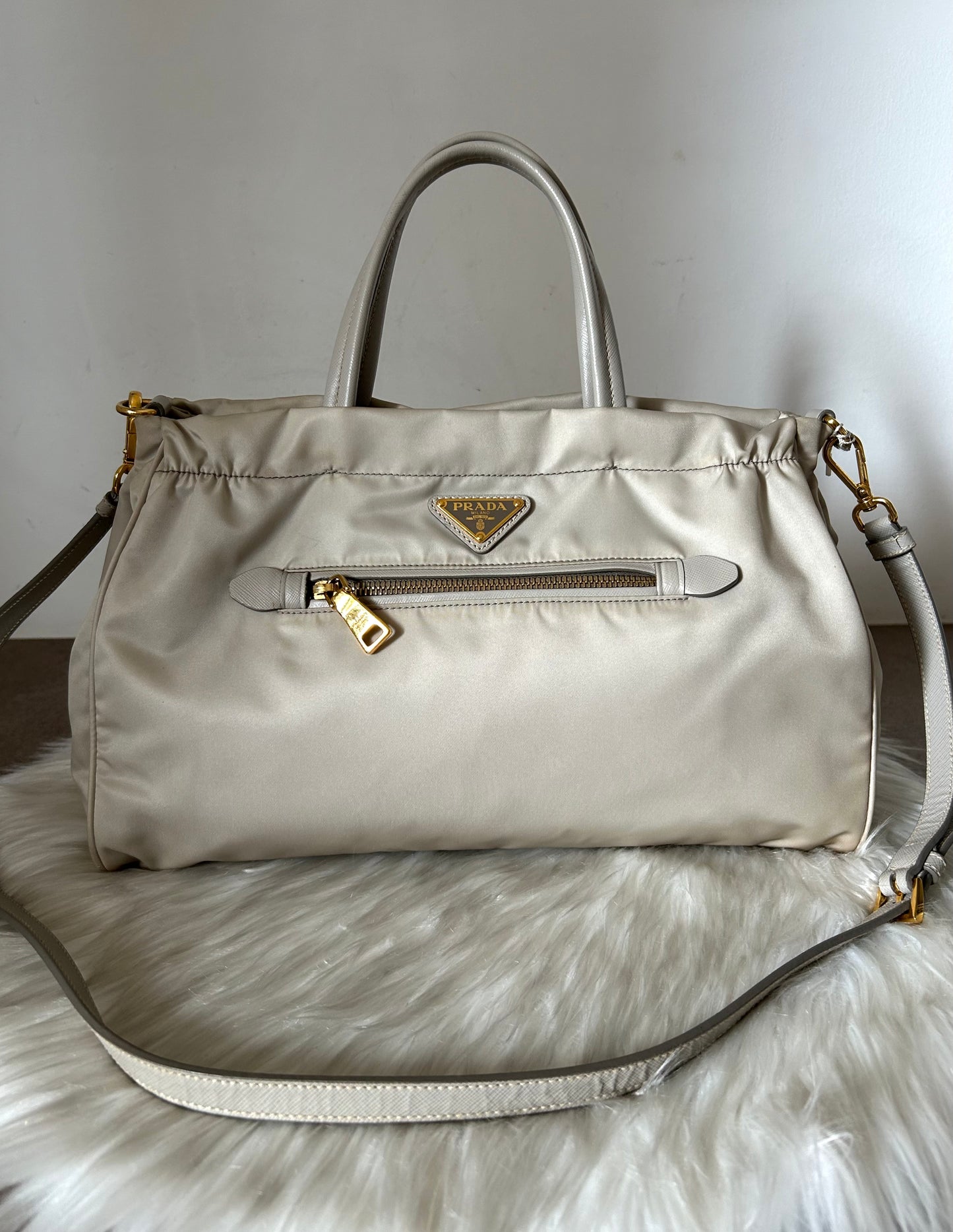 Prada tote beige con tracolla
