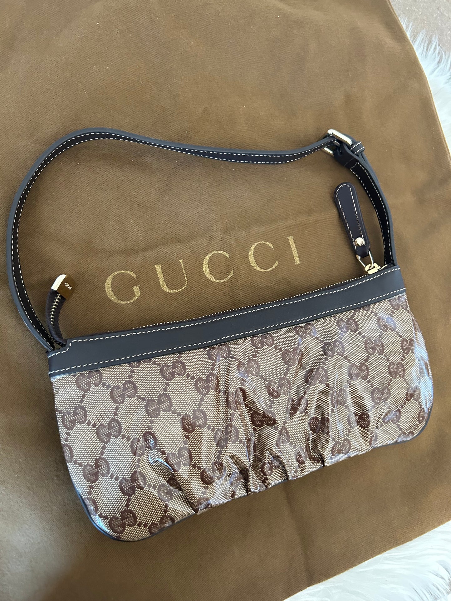 Gucci Pochette Crystal in monogram