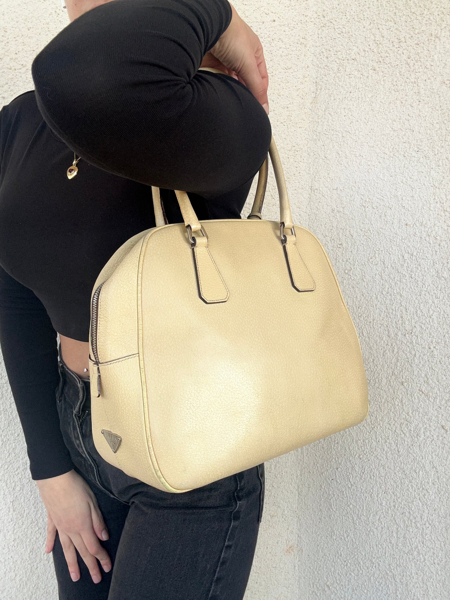 Prada Work crema vintage