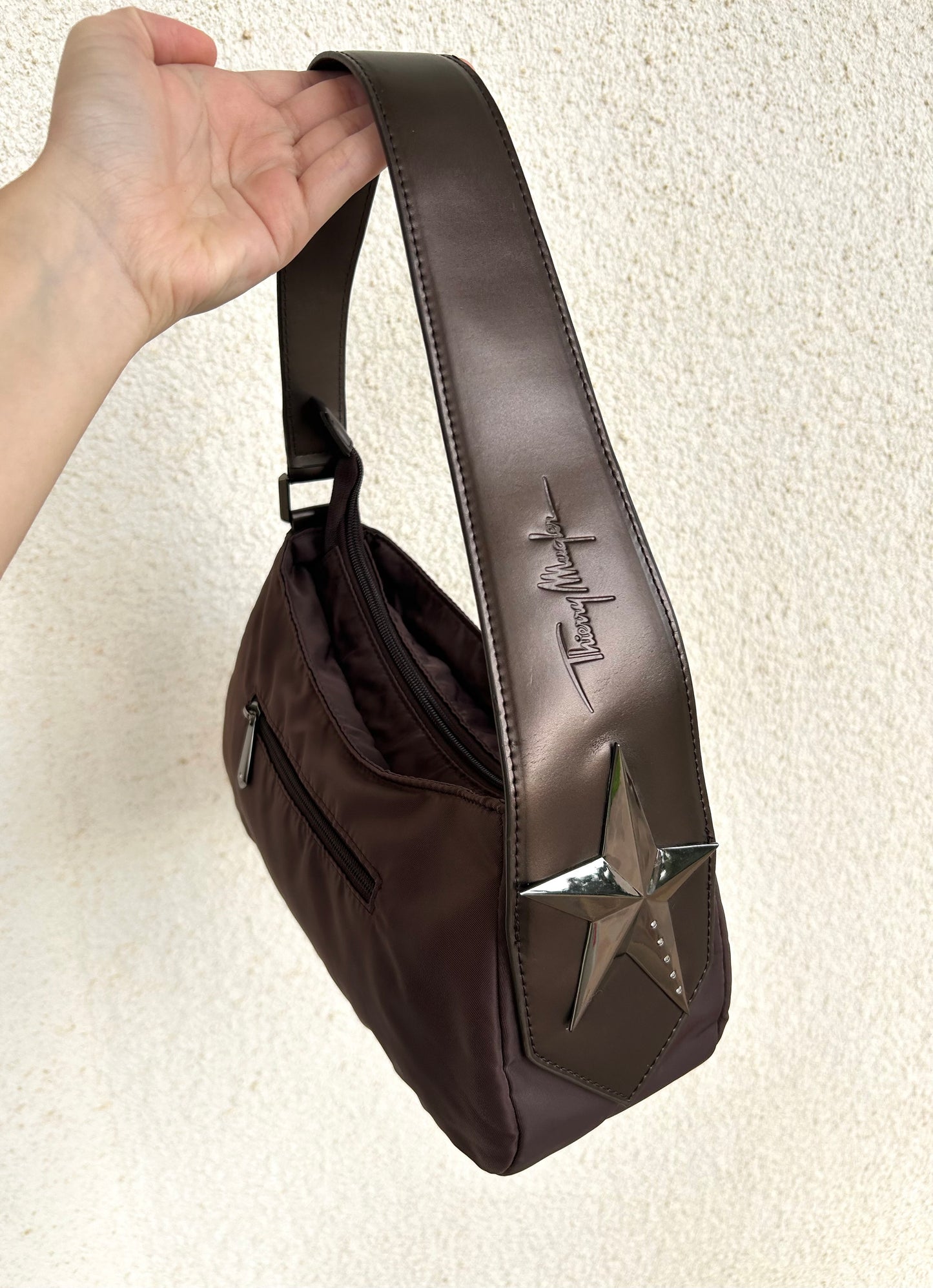 Thierry Mugler baguette cioccolato