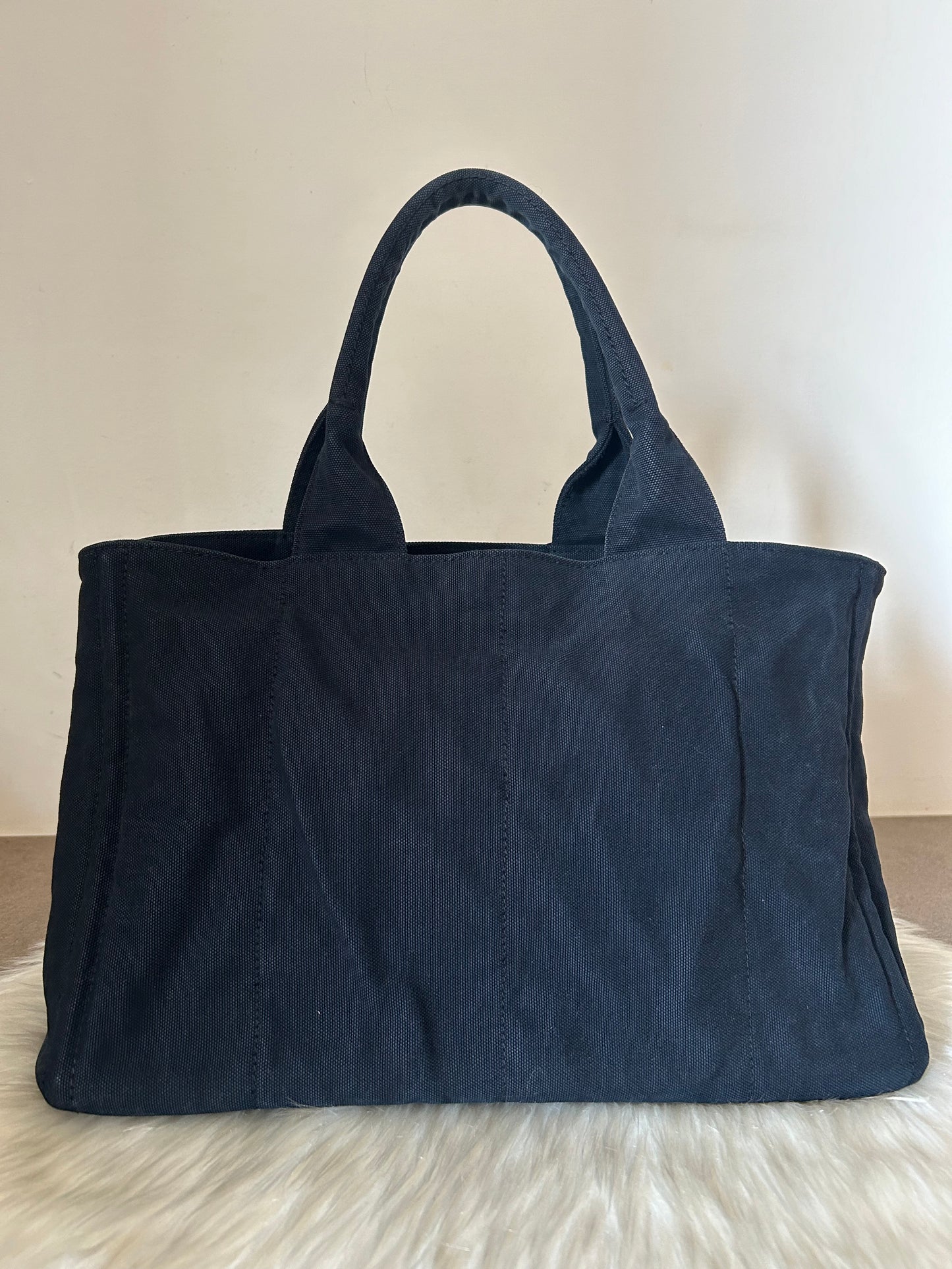 Prada tote blu in denim