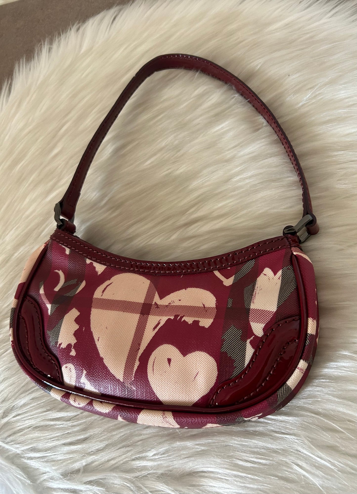 Burberry baguette Heart Burgundy