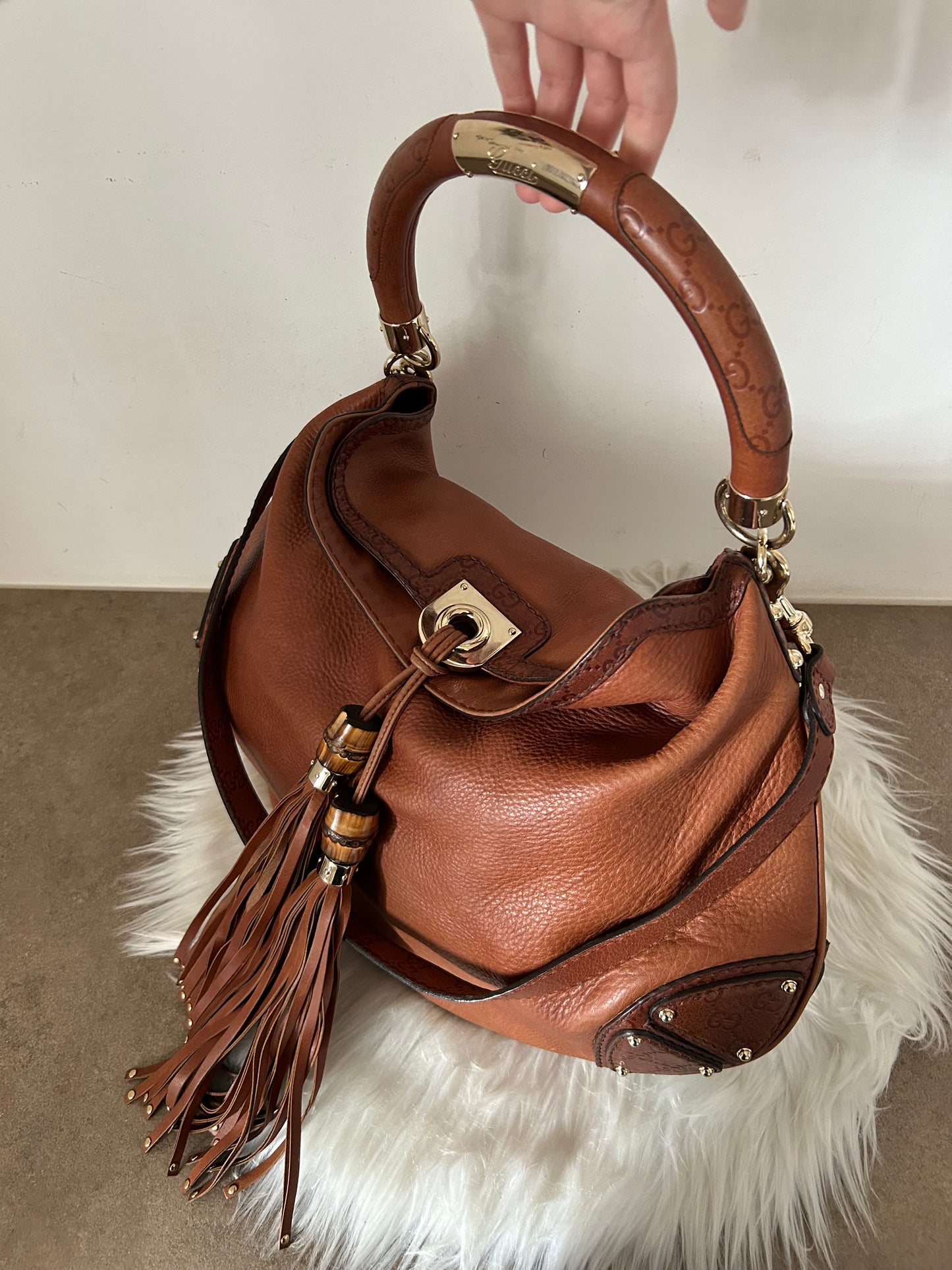 Gucci Indy hobo misura grande in pelle marrone