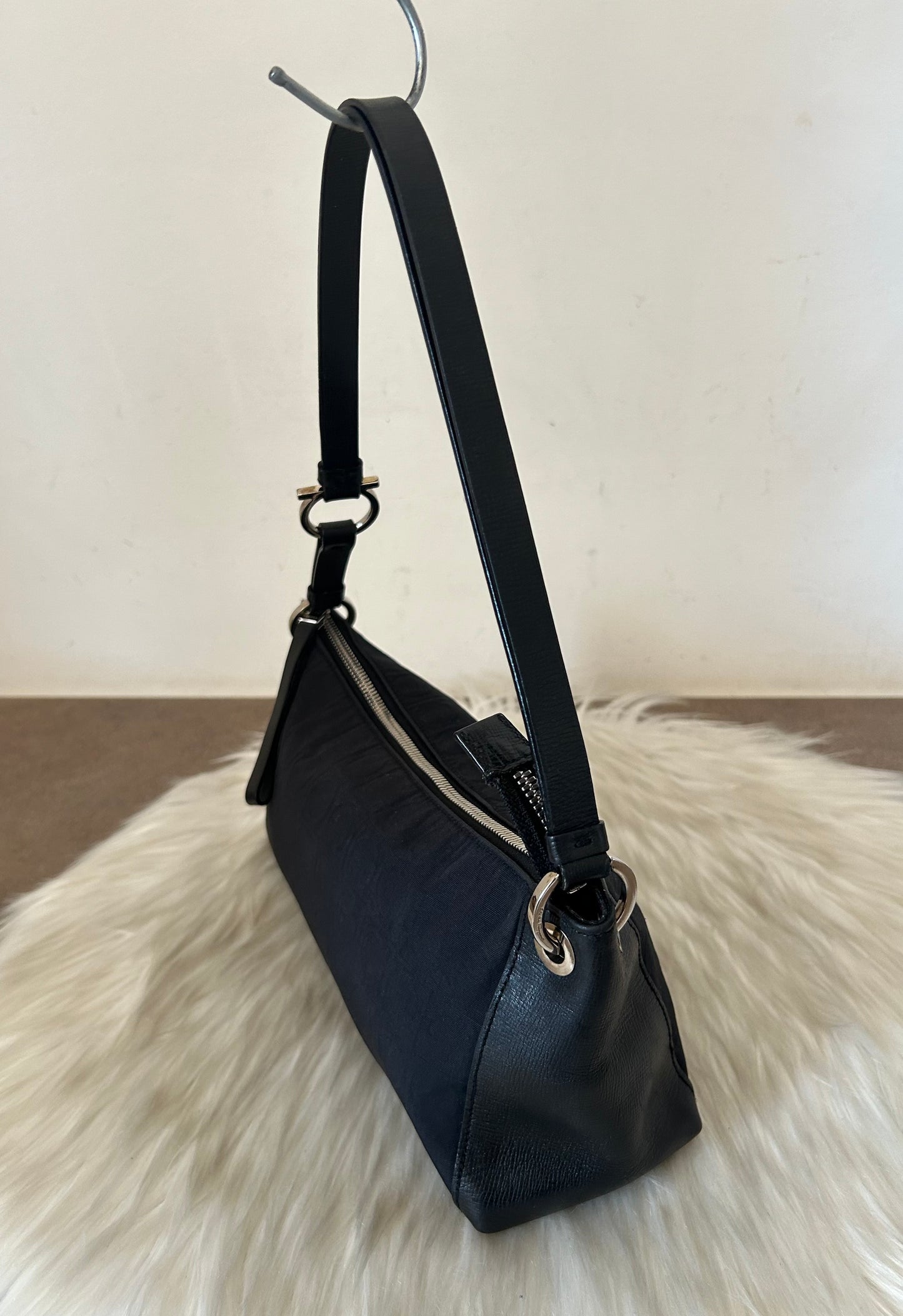 Baguette Salvatore Ferragamo in monogram