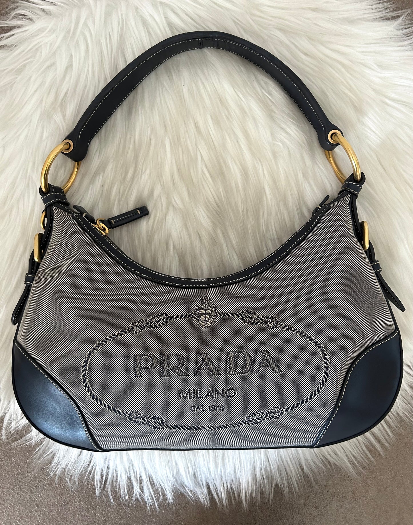 Prada Baguette corda