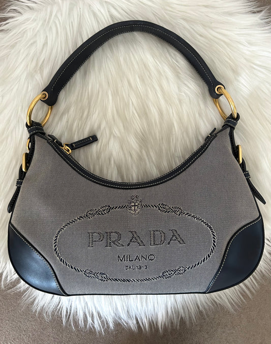Prada Baguette corda