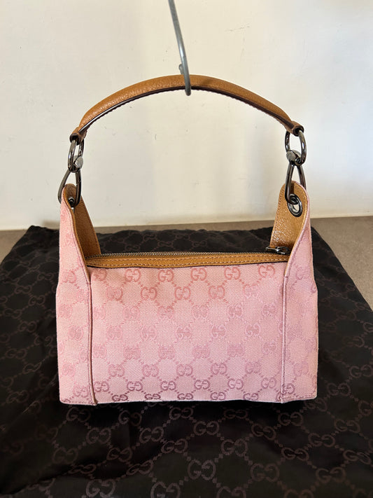 Gucci Pochette in monogram rosa