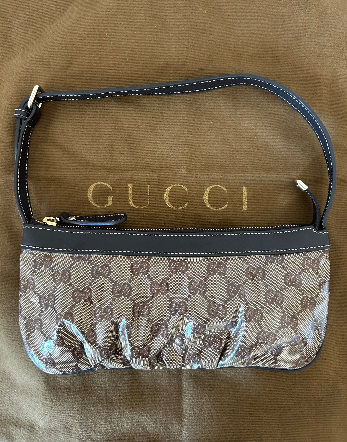 Gucci Pochette Crystal in monogram