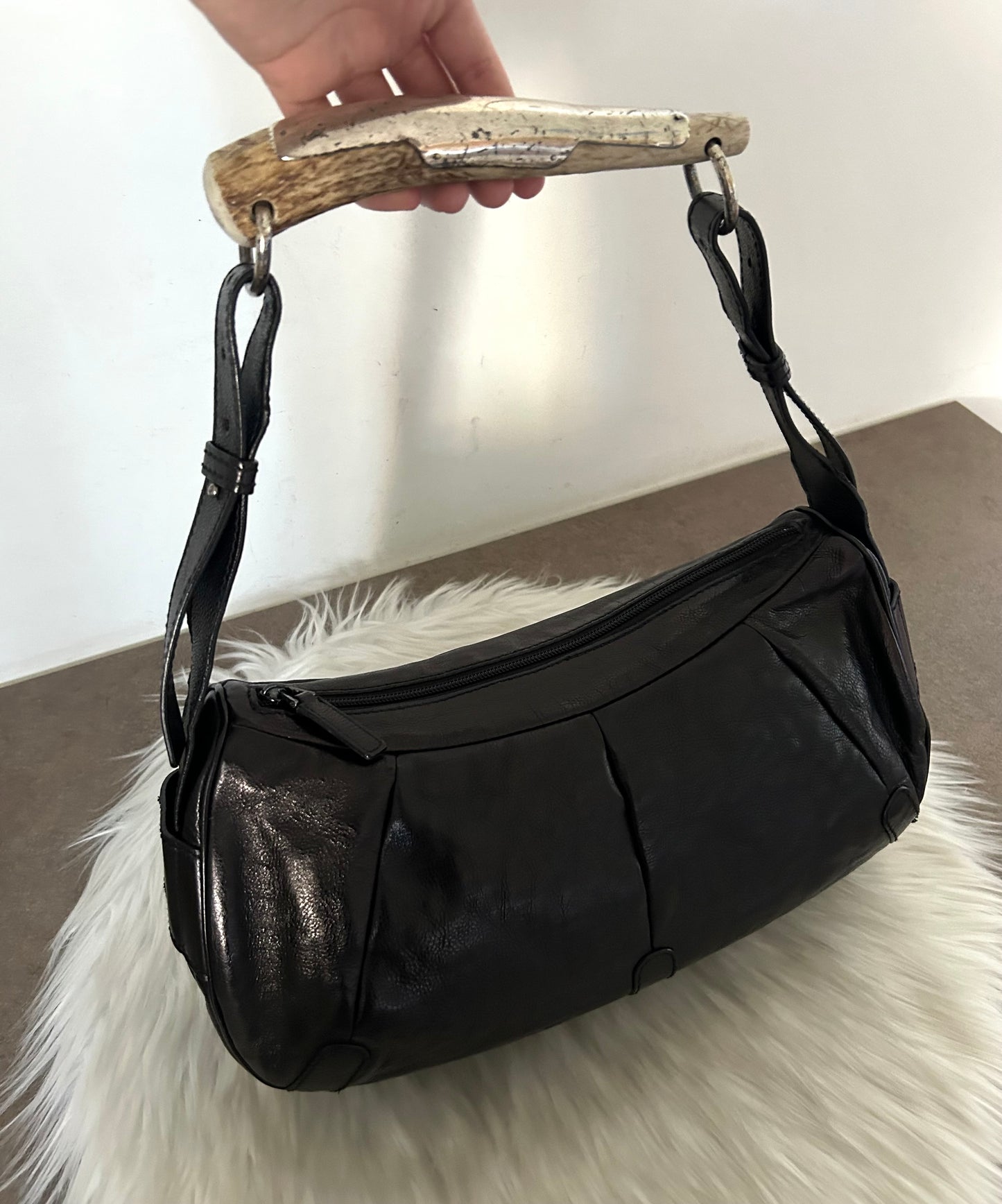 Yves Saint Laurent Mombasa in pelle nera