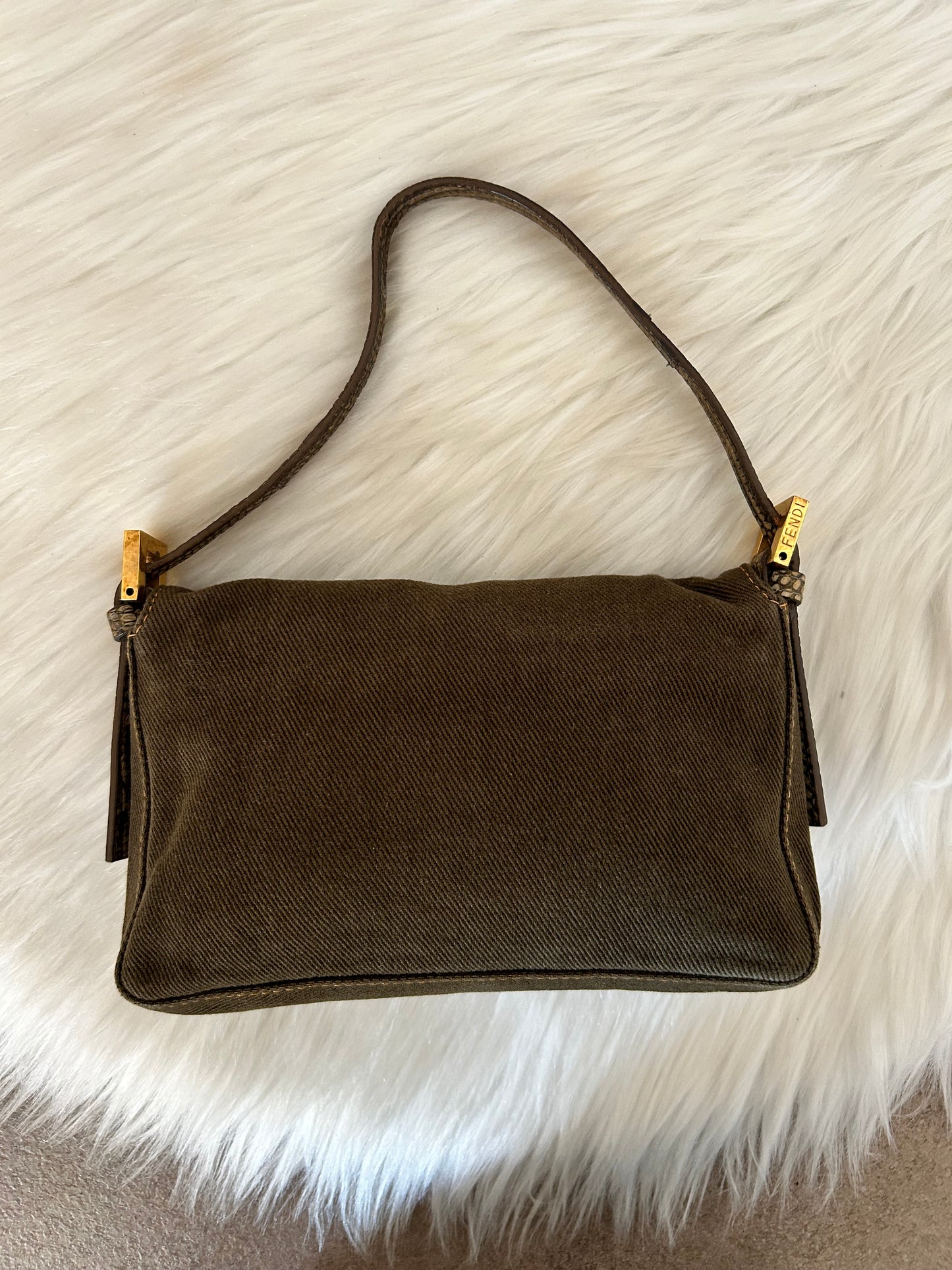 Fendi mini baguette verde oliva in pelle di pitone - Pezzo unico