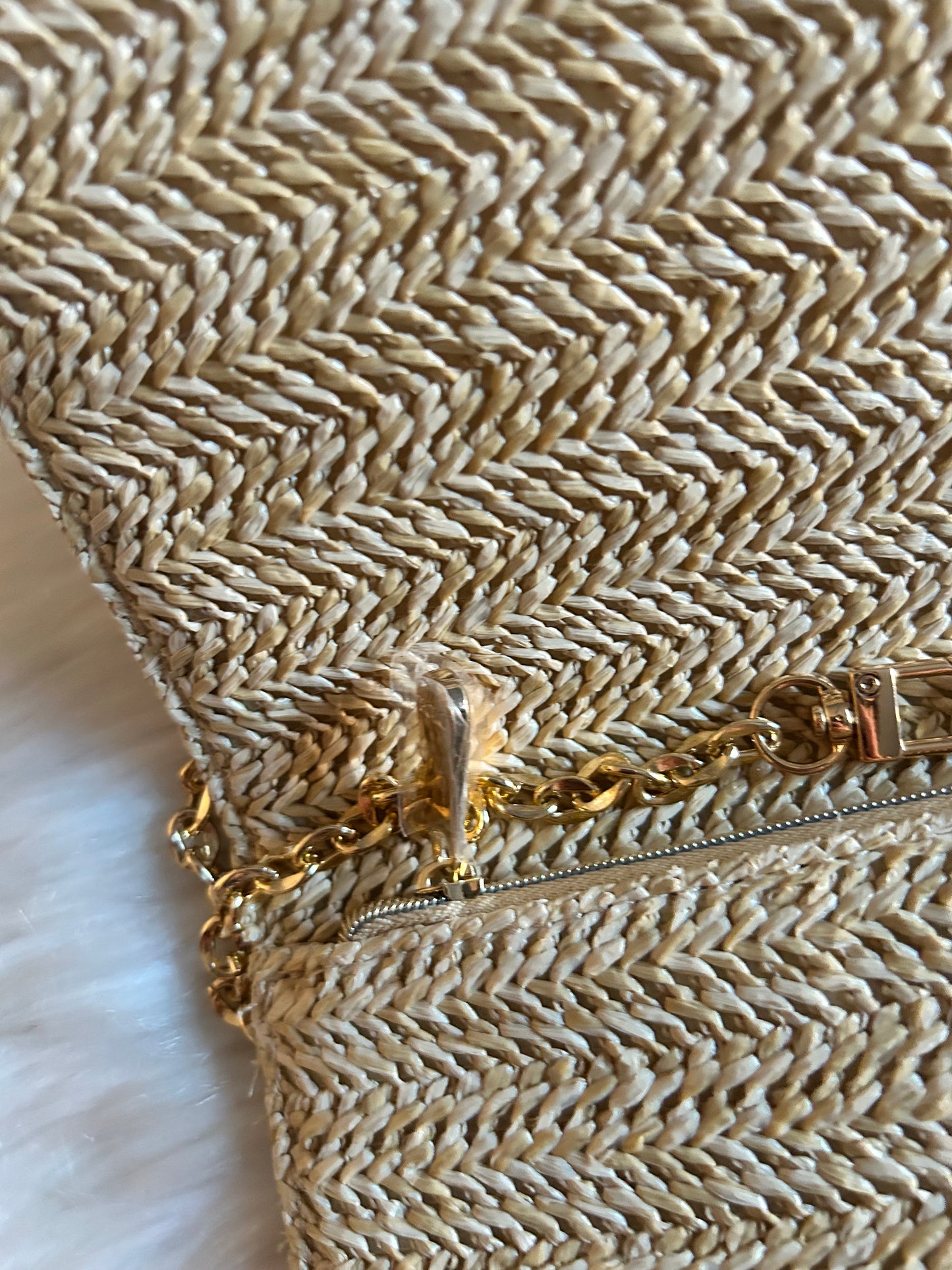 Pochette Dior in rafia
