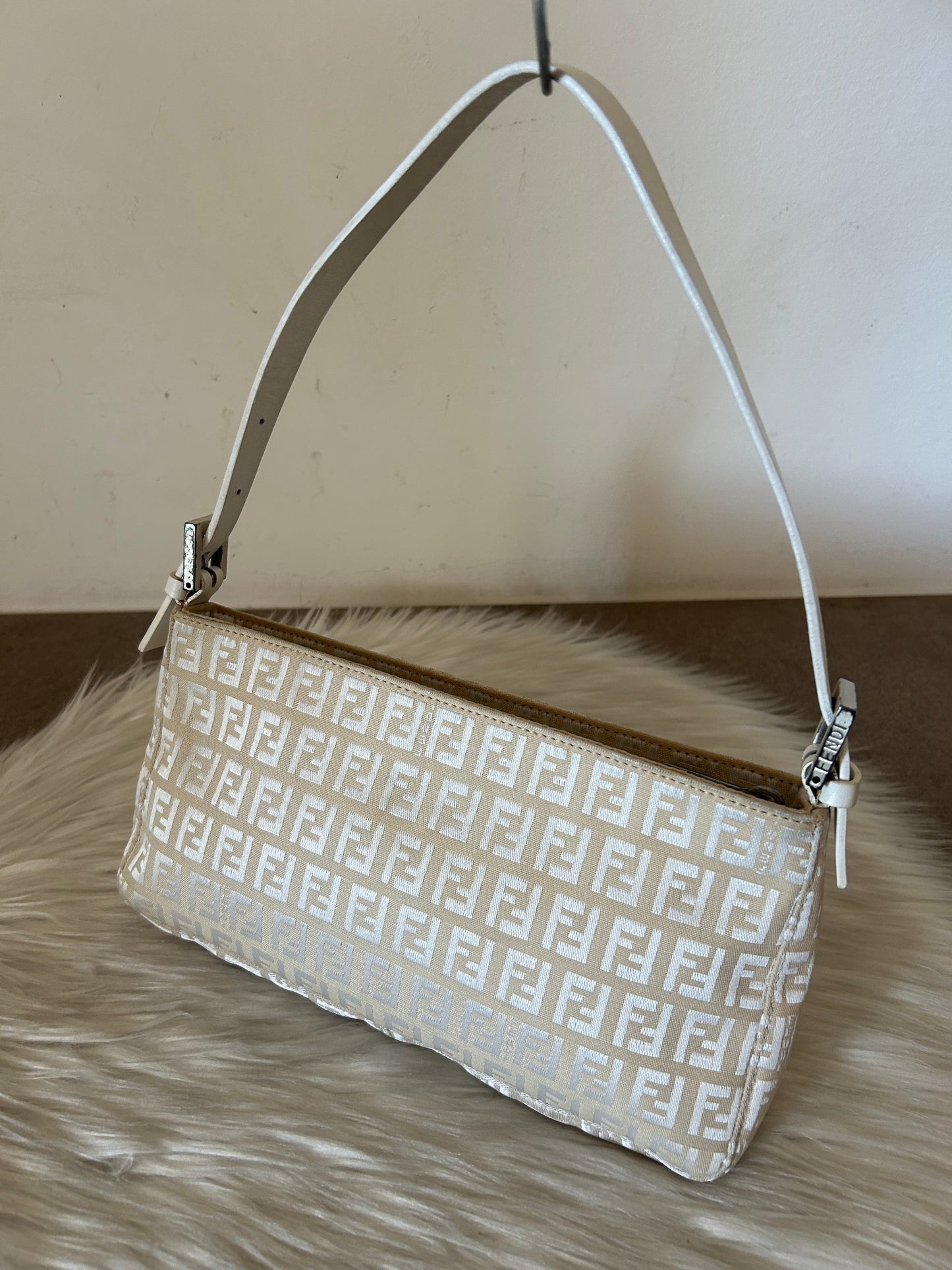 Fendi Baguette zucchino panna