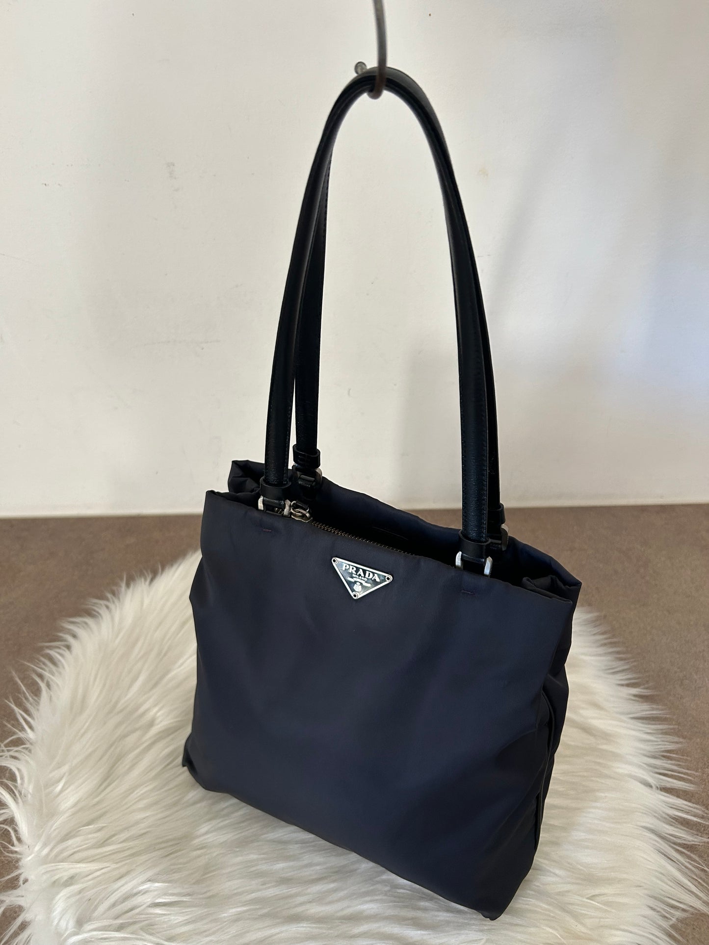 Prada tote in nylon e pelle