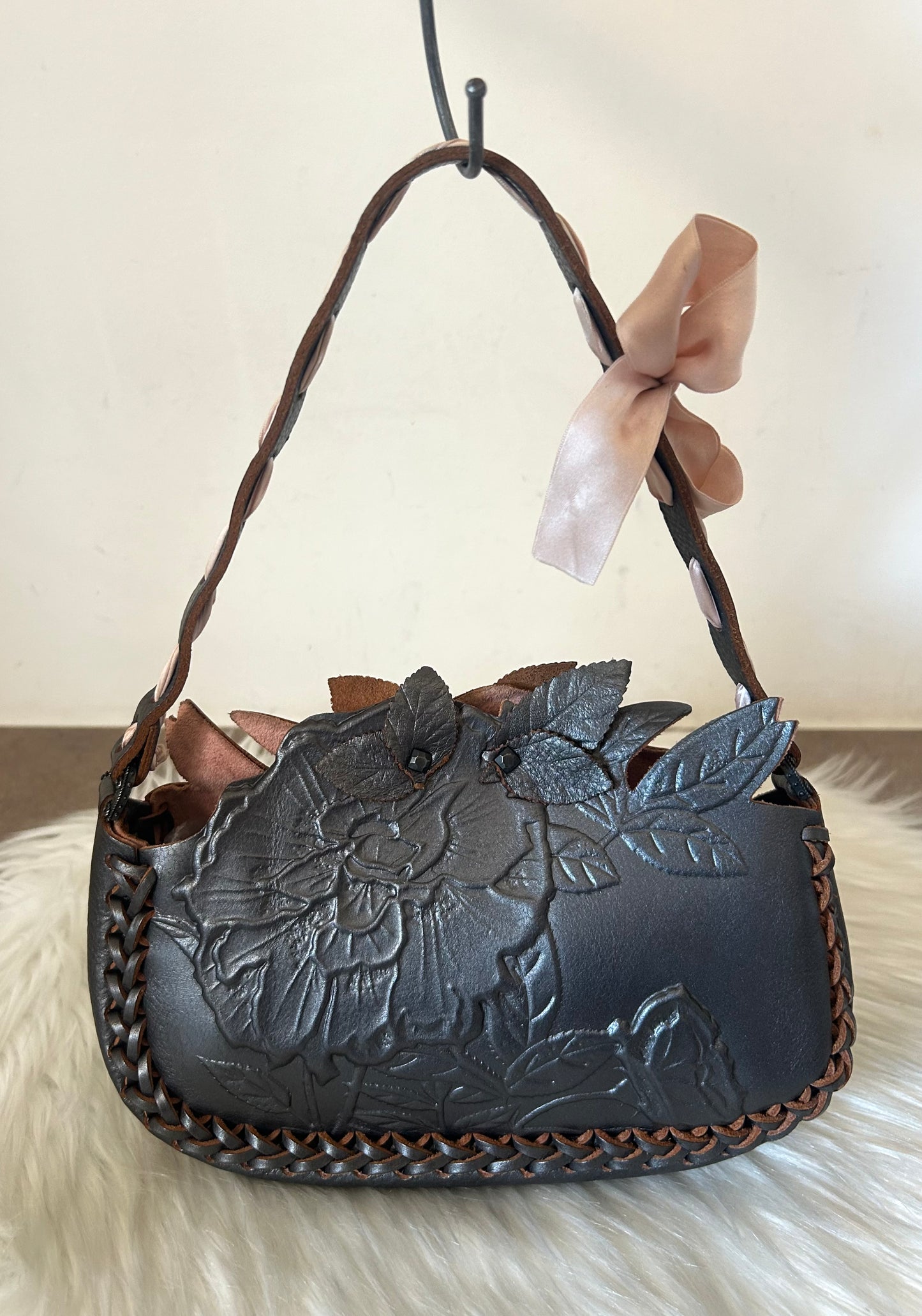 Borsa Valentino Garavani in pelle con fantasia floreale 3D - pezzo unico