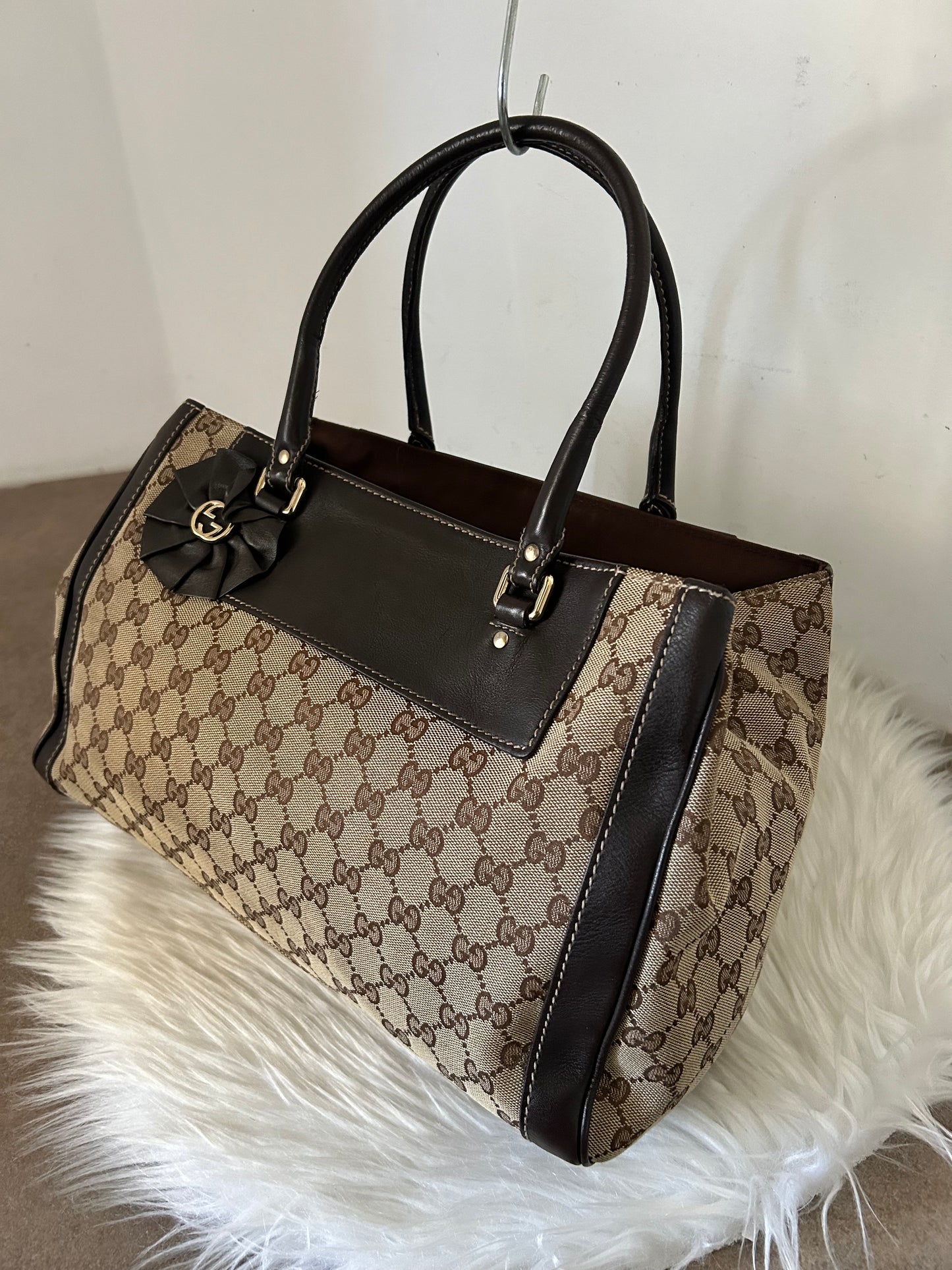Gucci tote in monogram