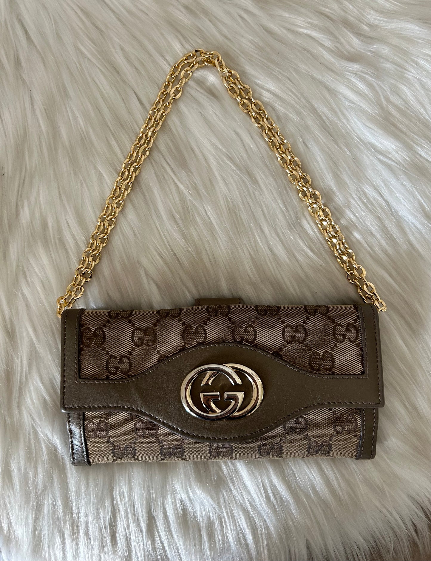Gucci Woc in monogram