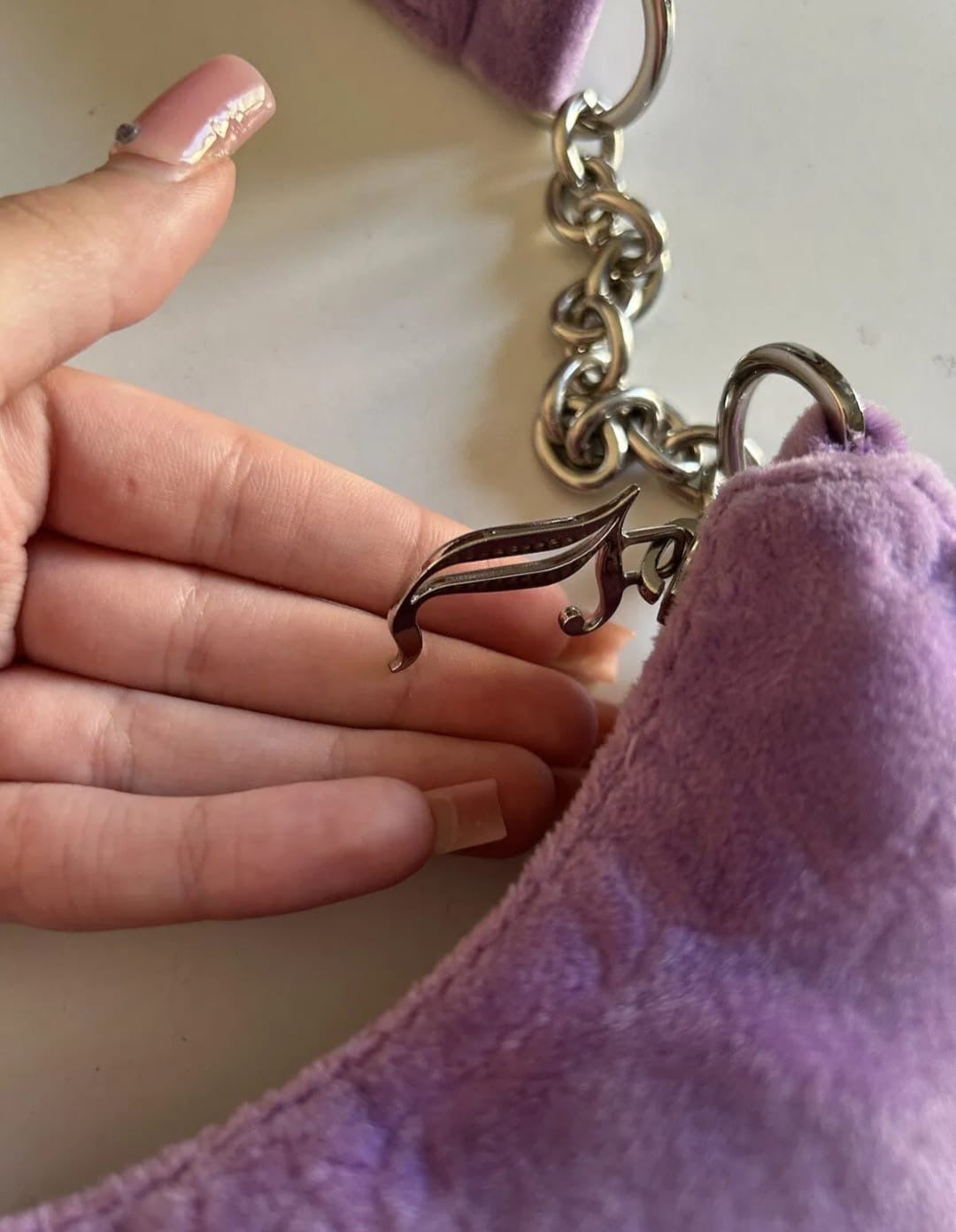 Borsa Juicy couture fluffy a spalla lilla