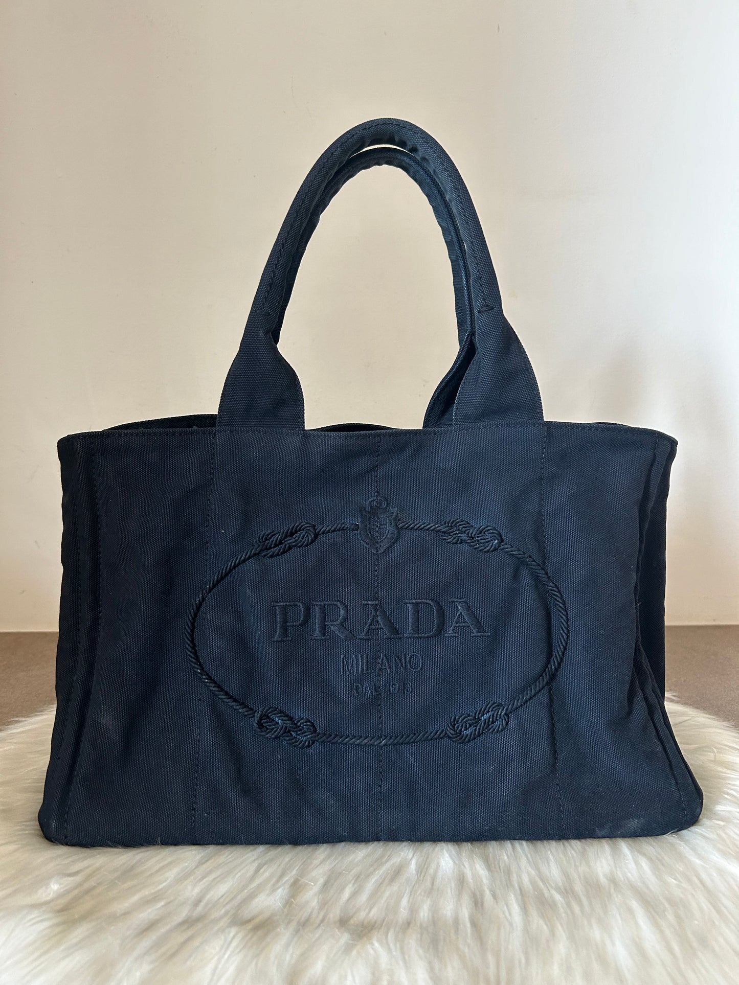 Prada tote blu in denim