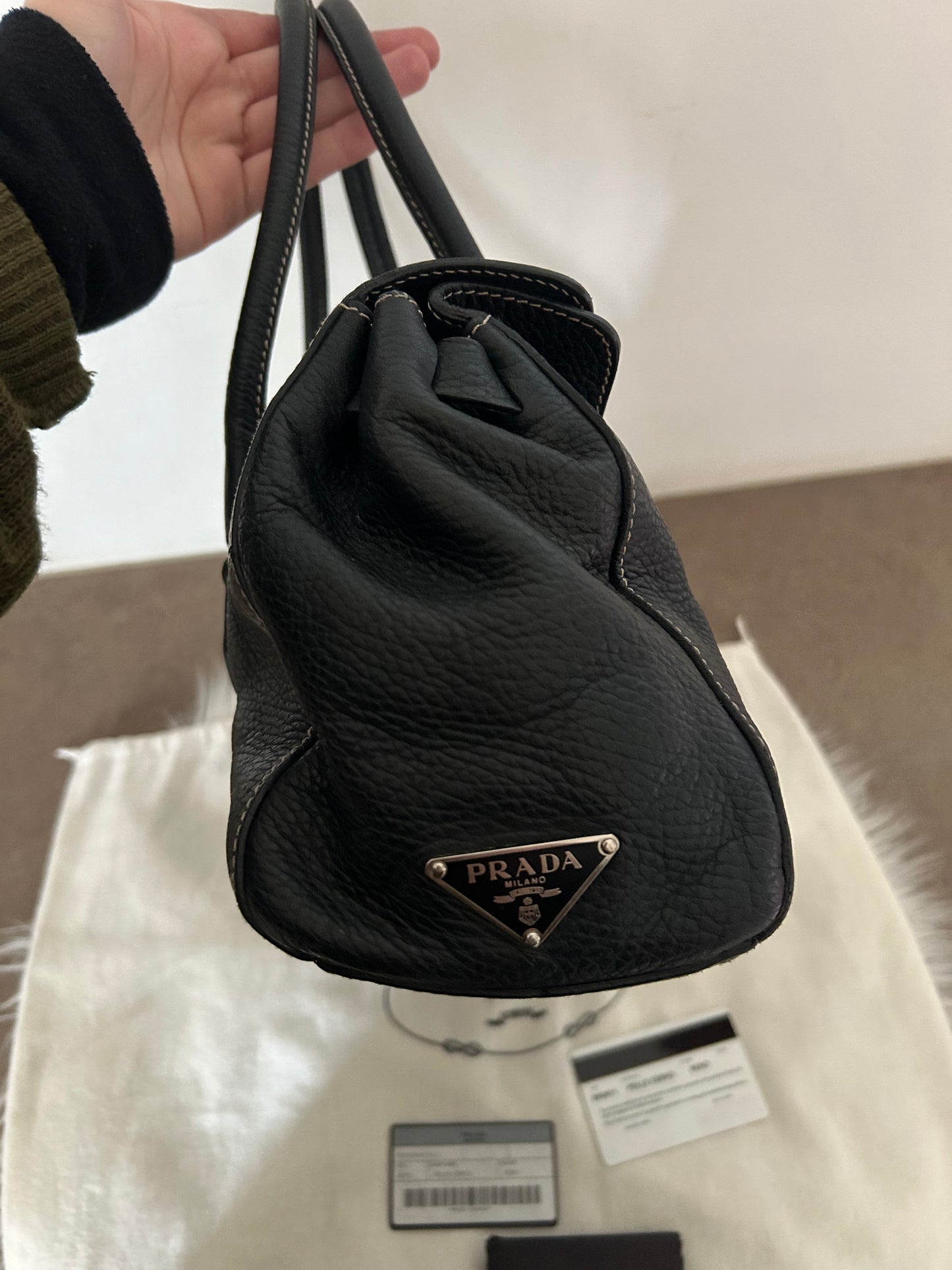 Prada tote in pelle nera
