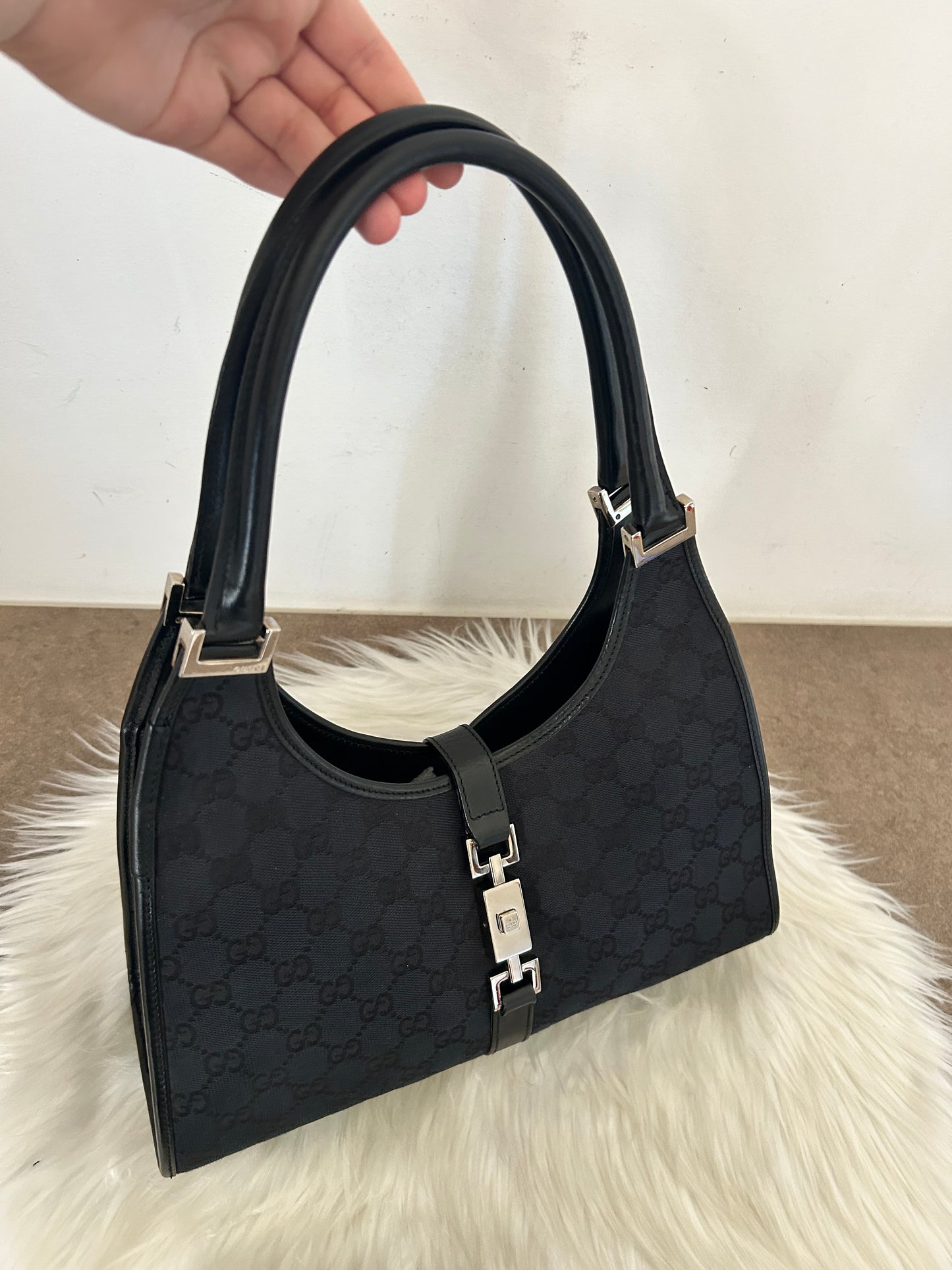 Gucci Jackie vintage nera in monogram