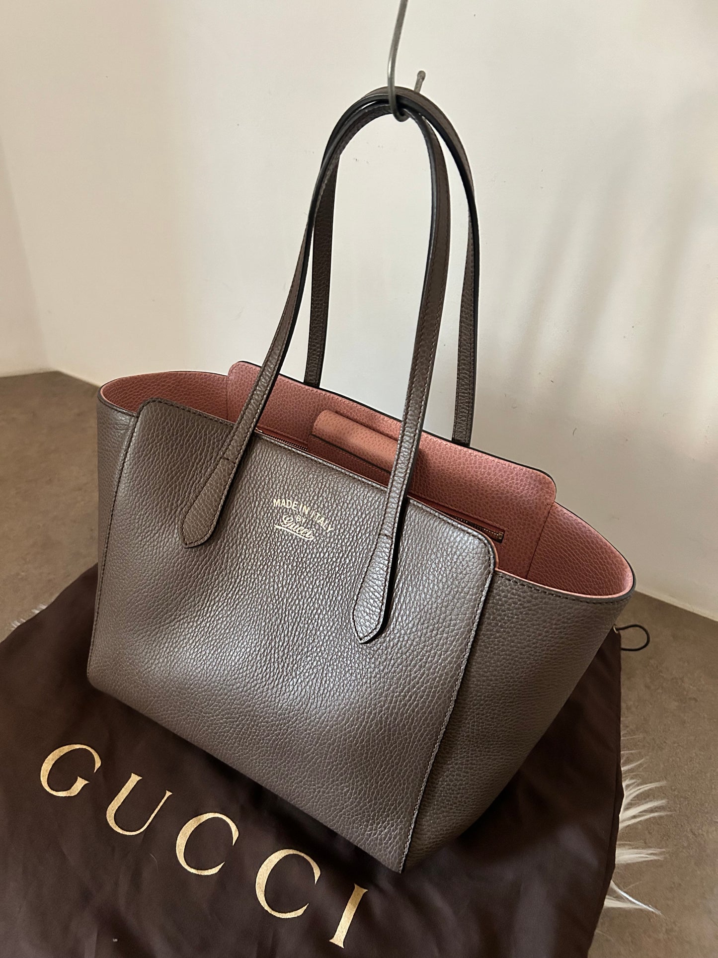Gucci Swing in pelle