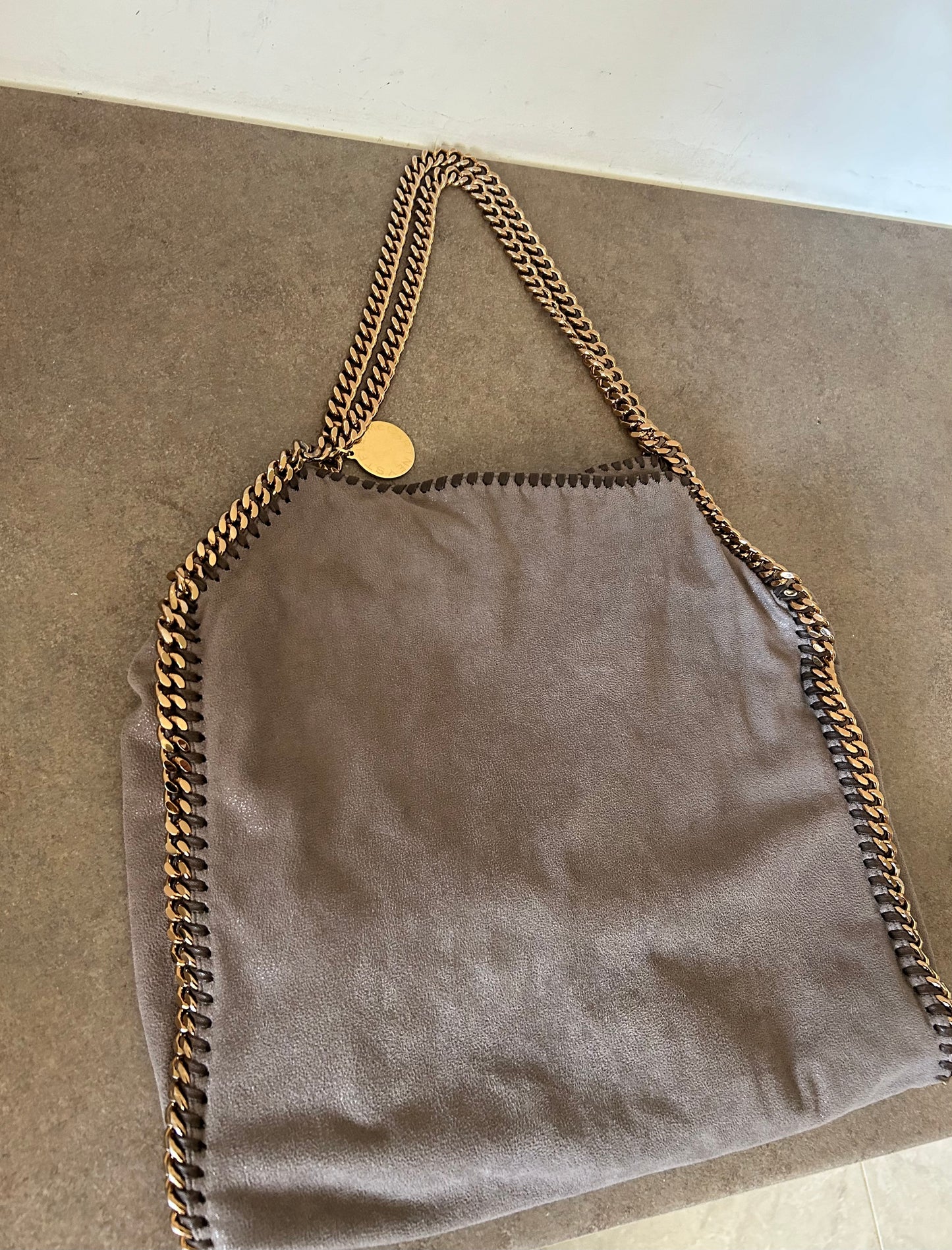 Falabella Stella McCartney beige con catene oro