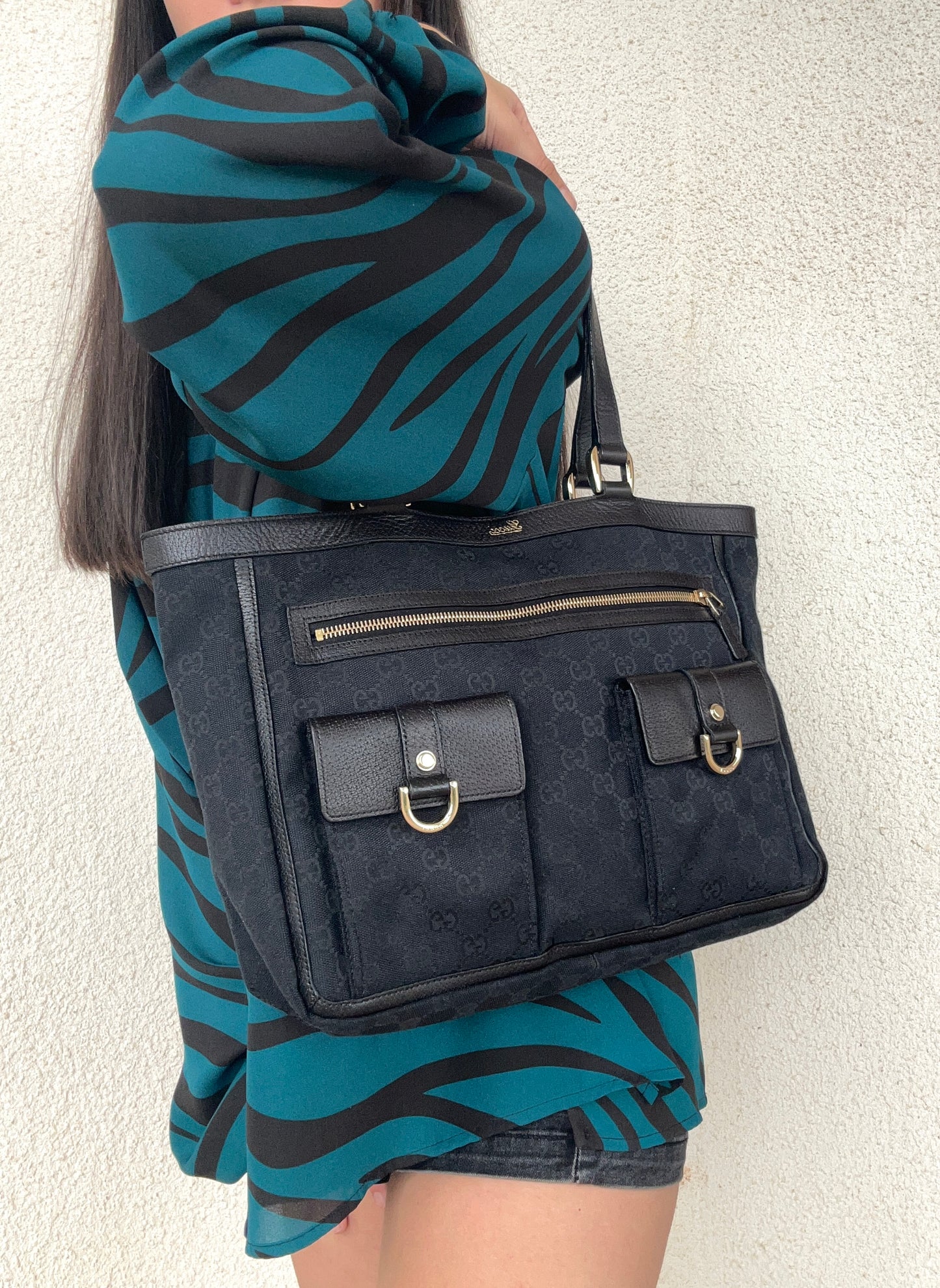 Gucci Multipocket in monogram nera