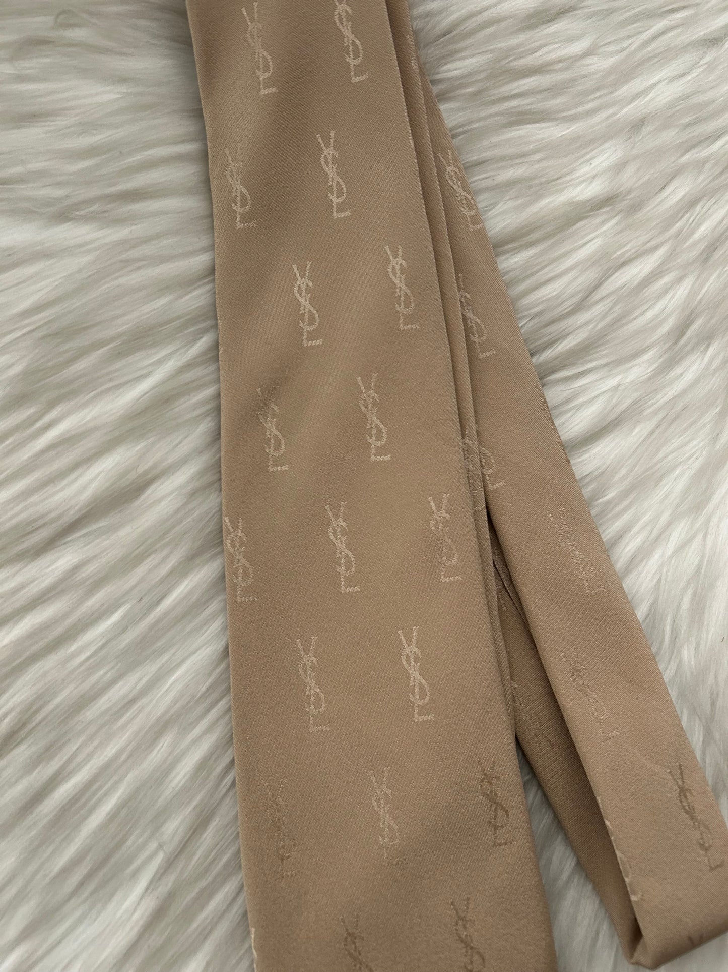 Cravatta YSL logata beige 100% seta