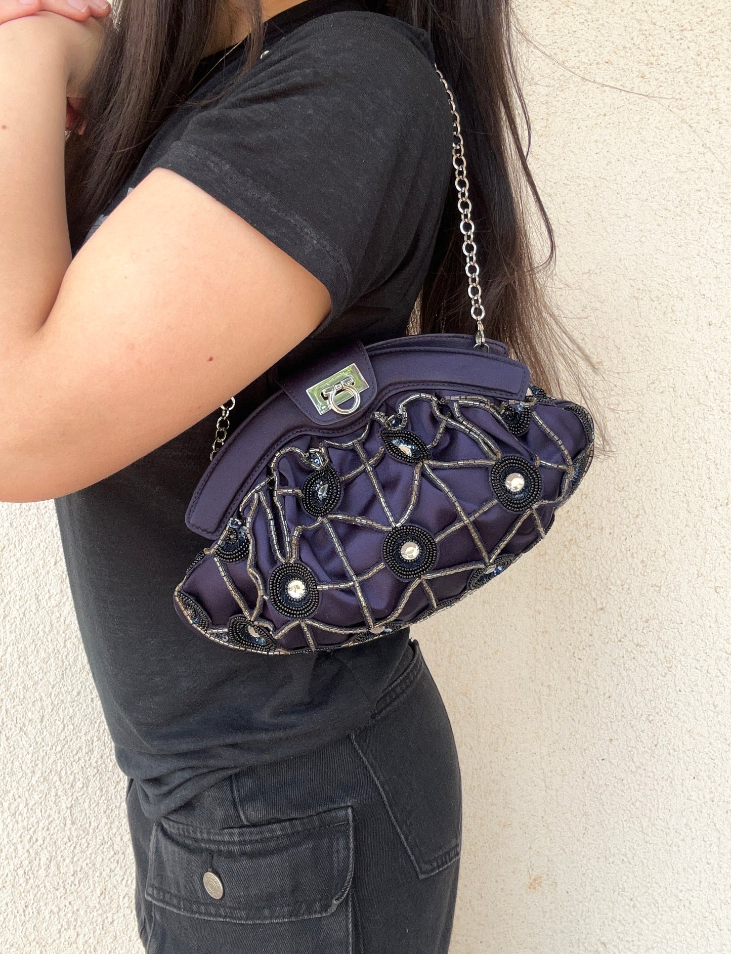 Pochette Salvatore Ferragamo in raso blu