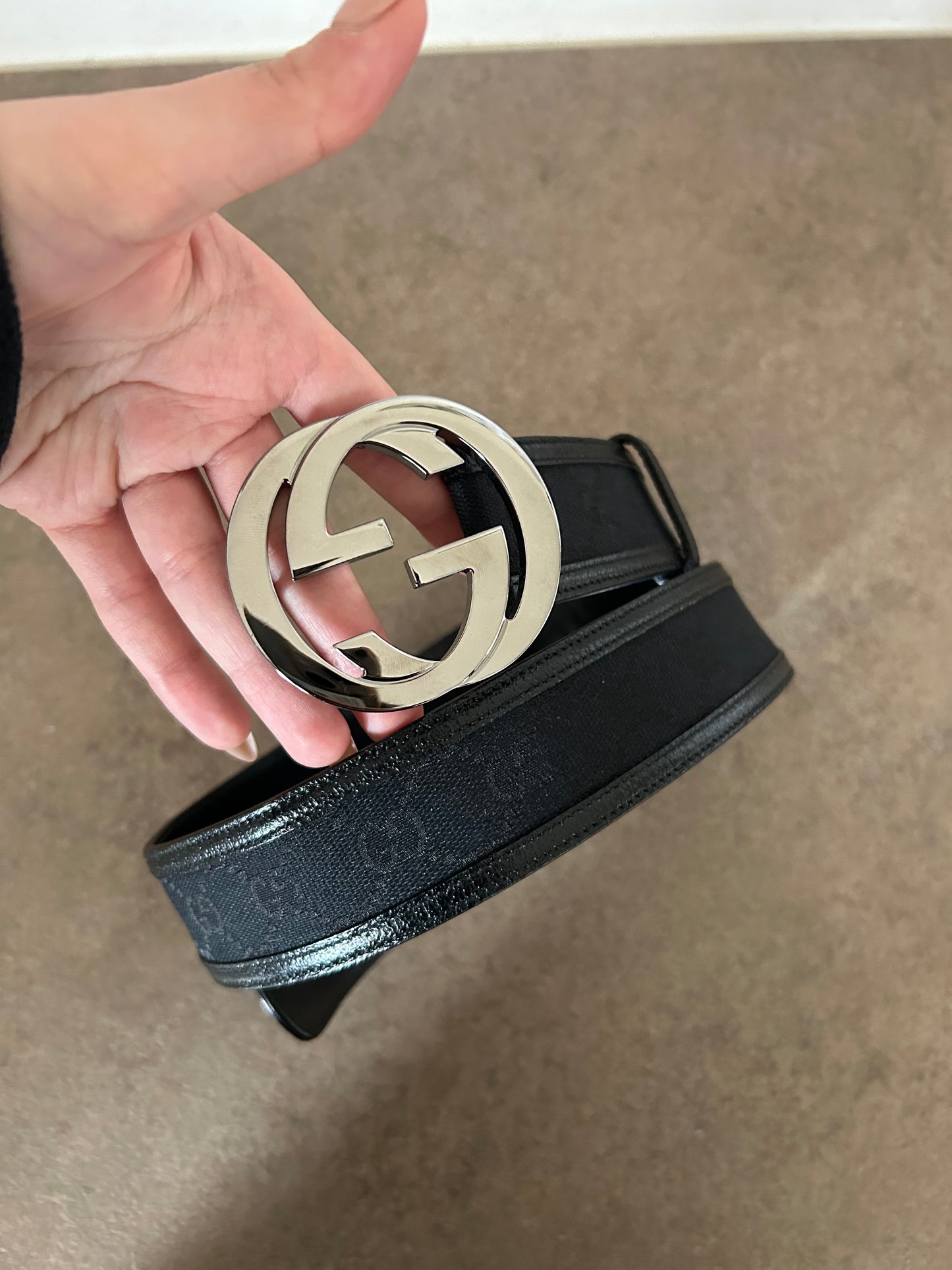 Gucci cintura nera in monogram