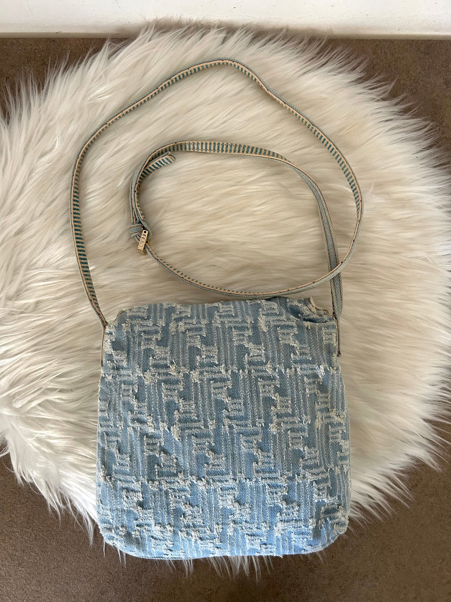 Fendi baguette a tracolla in denim