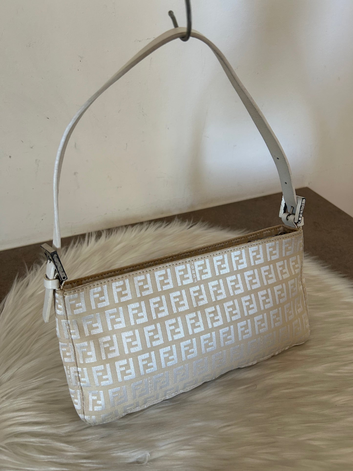 Fendi Baguette zucchino panna