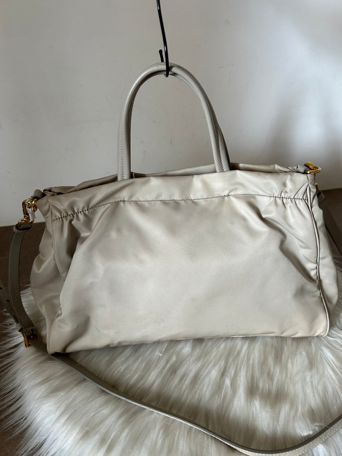 Prada tote beige con tracolla