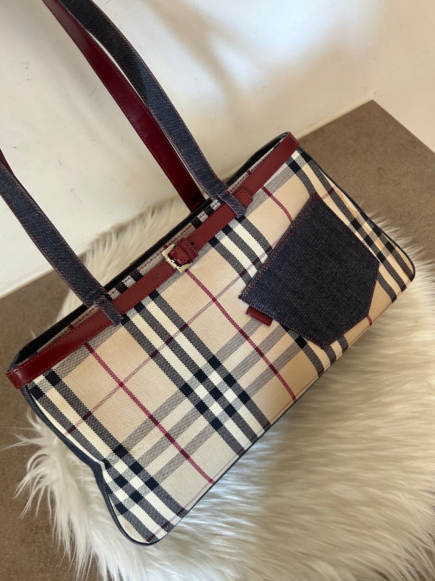 Burberry tote in denim - edizione limitata
