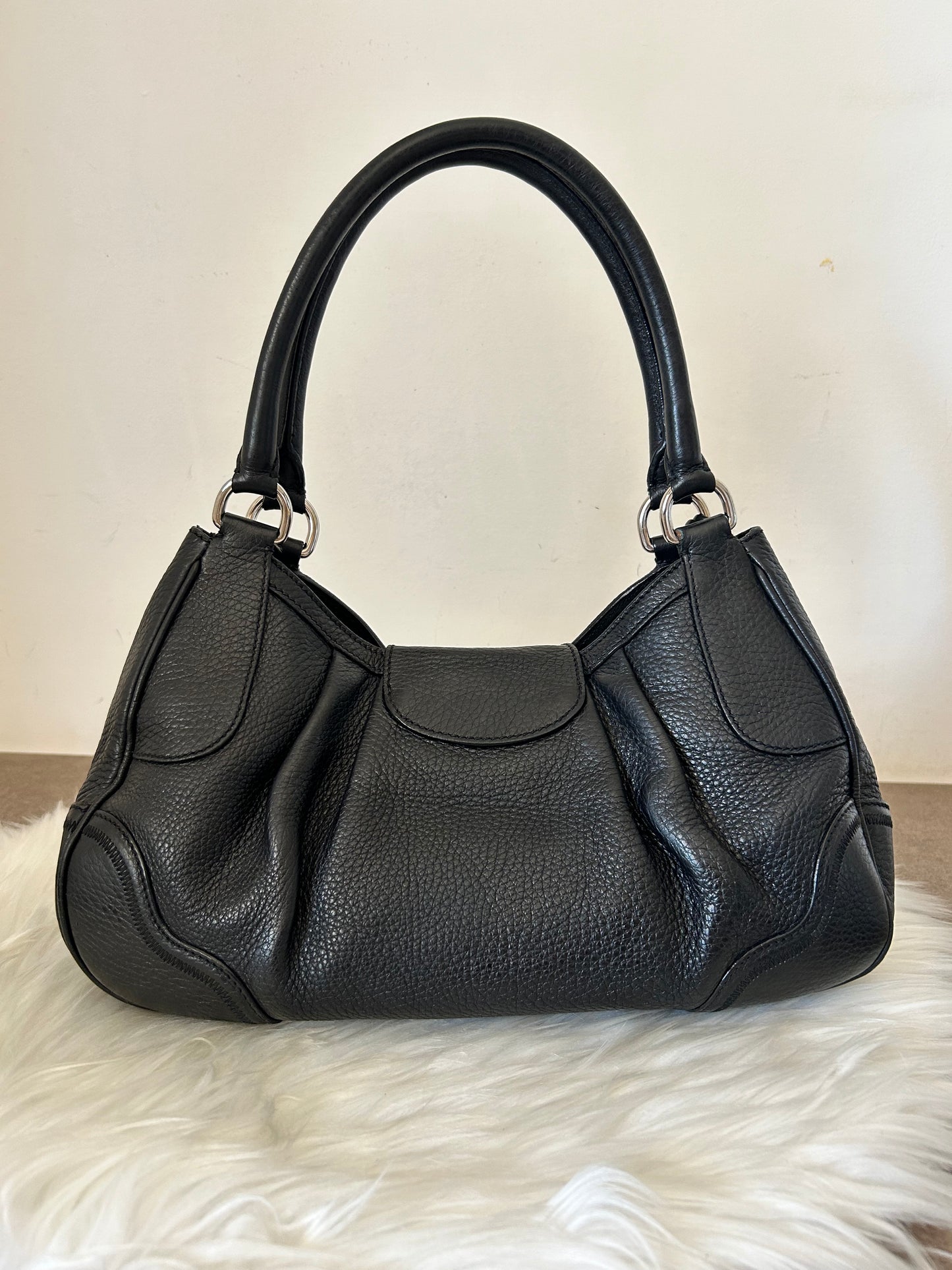Prada Moon nera in pelle