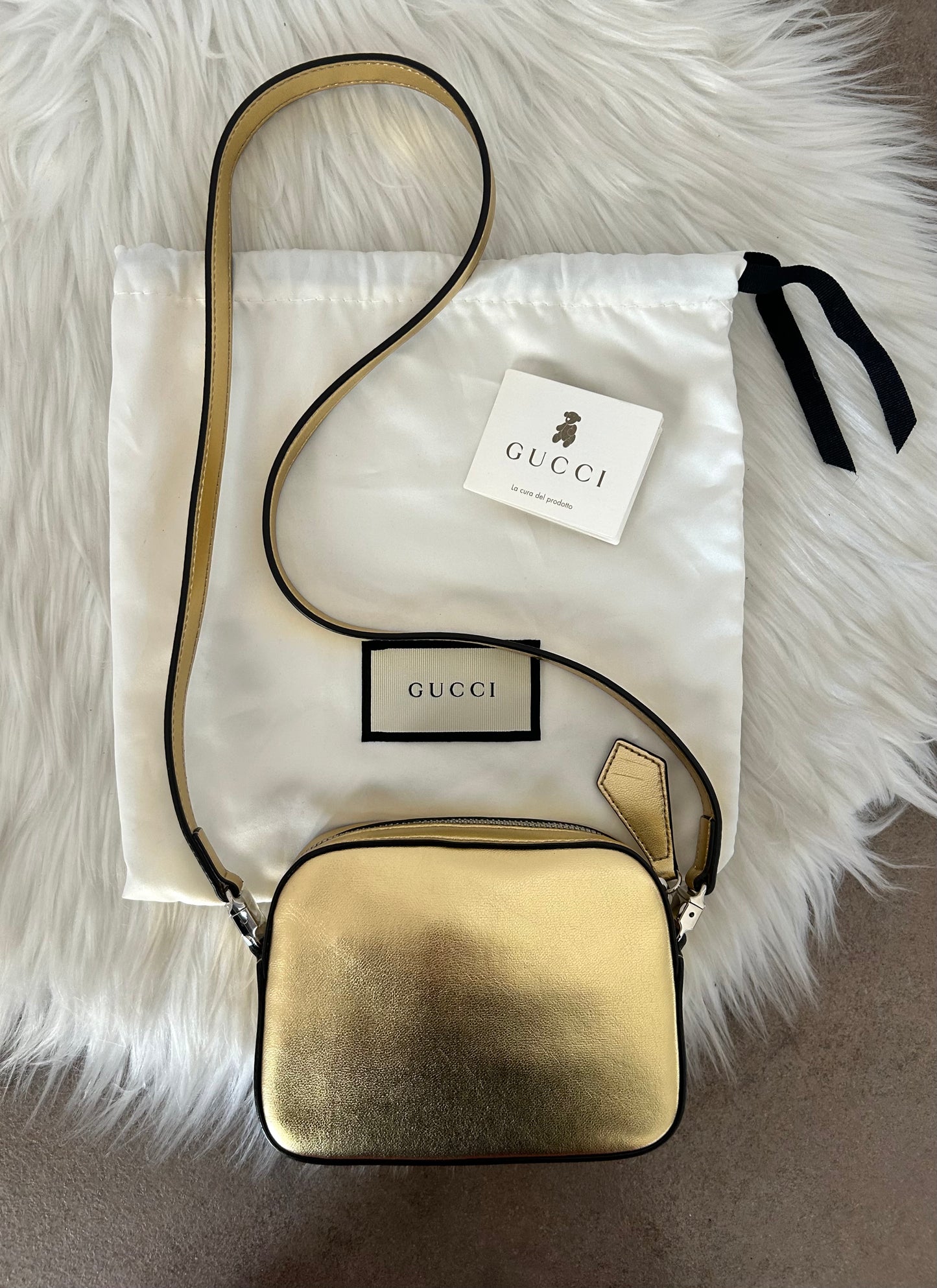 Gucci mini bag oro con cuore glitterato