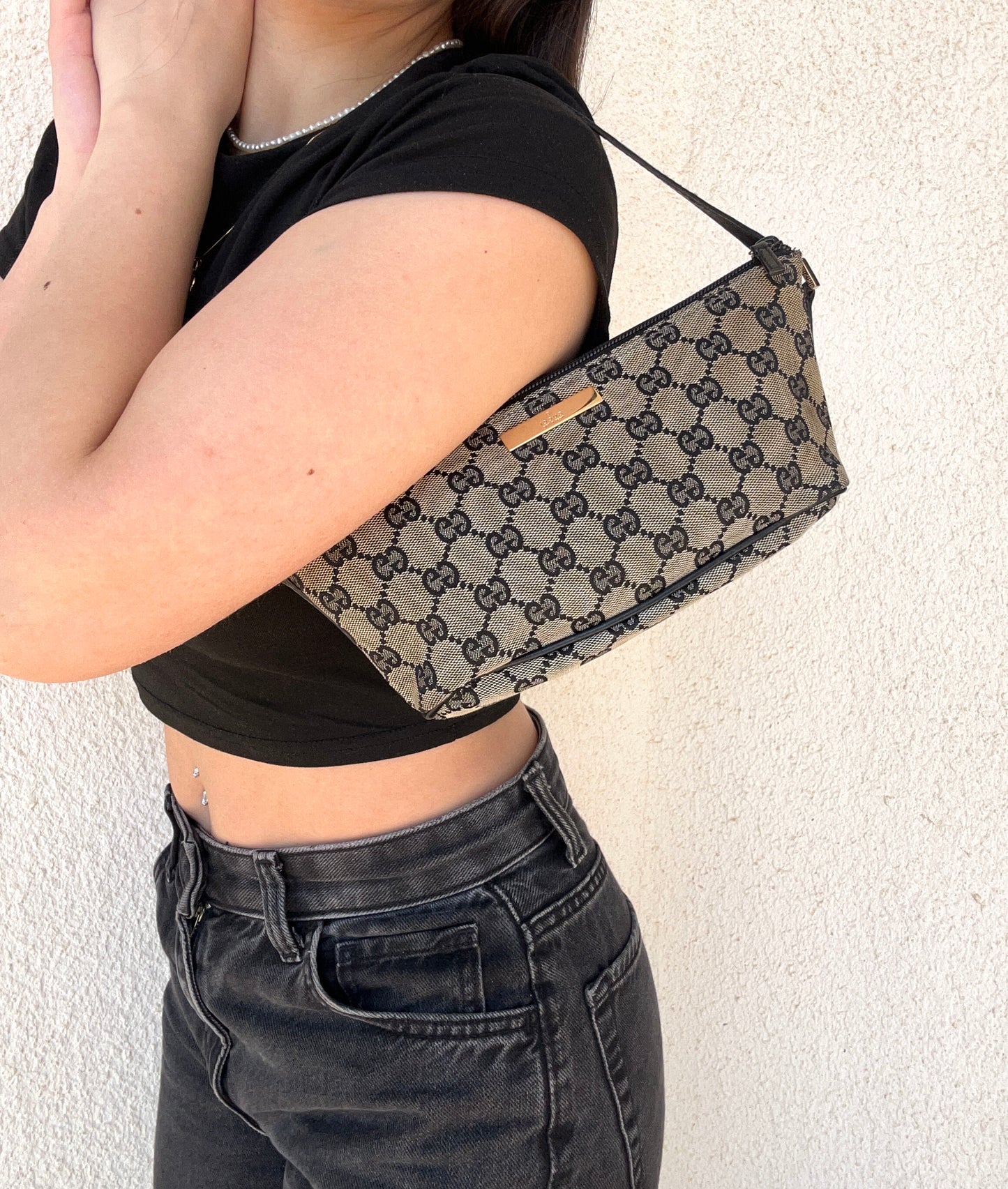 Gucci Boat in monogram con metalleria oro