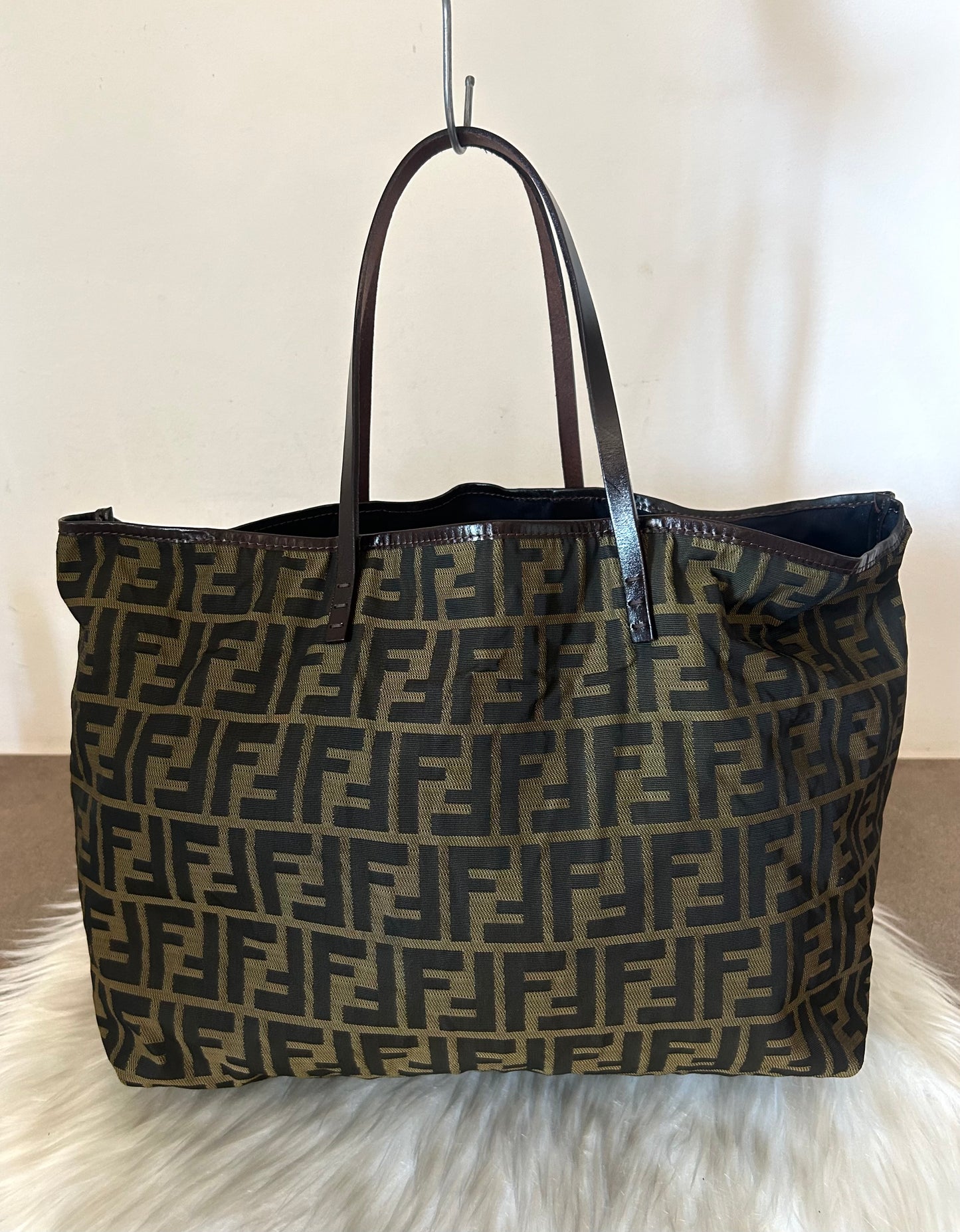 Fendi Roll Bag con pochette zucca