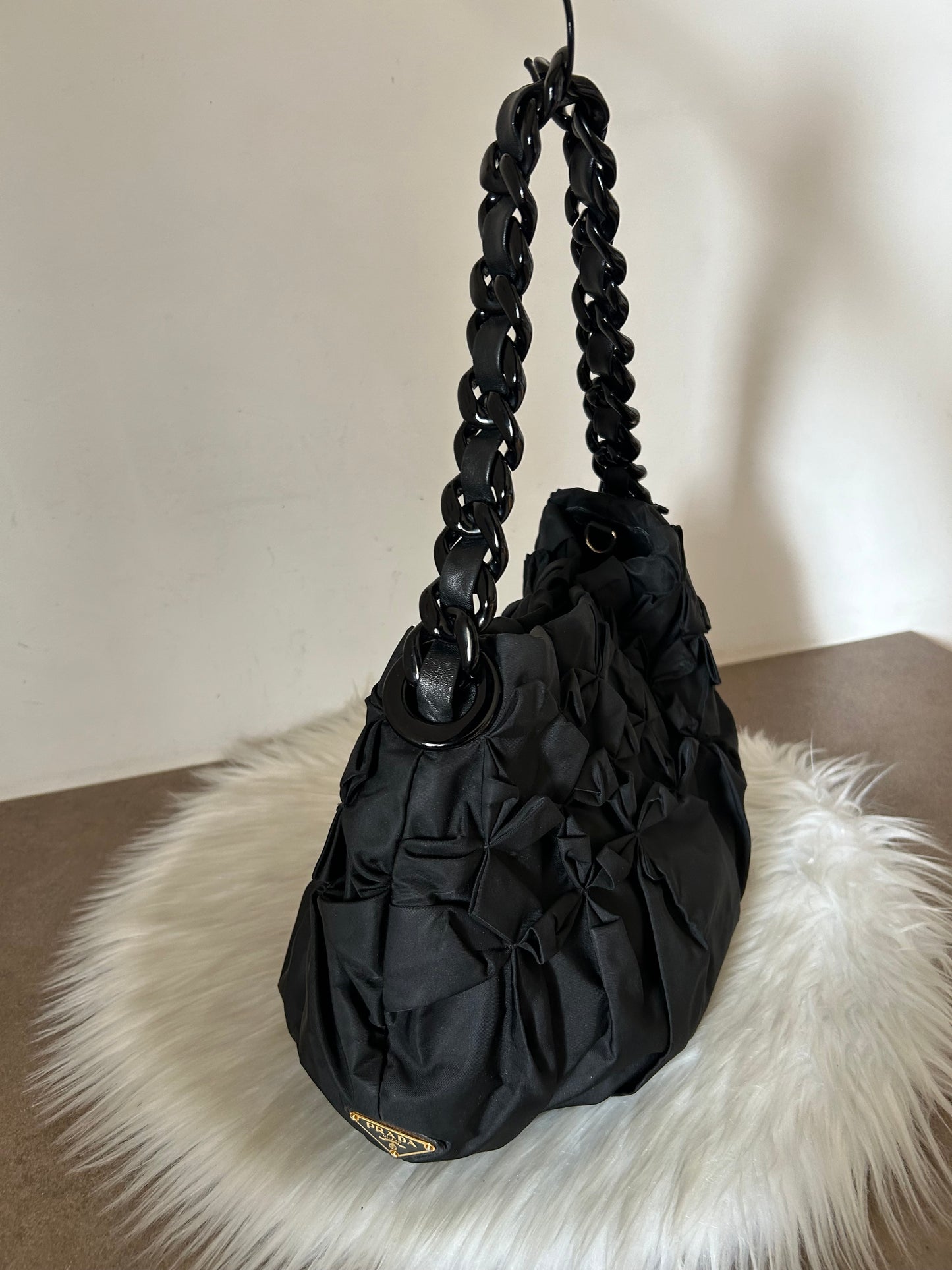 Prada origami in nylon e pelle