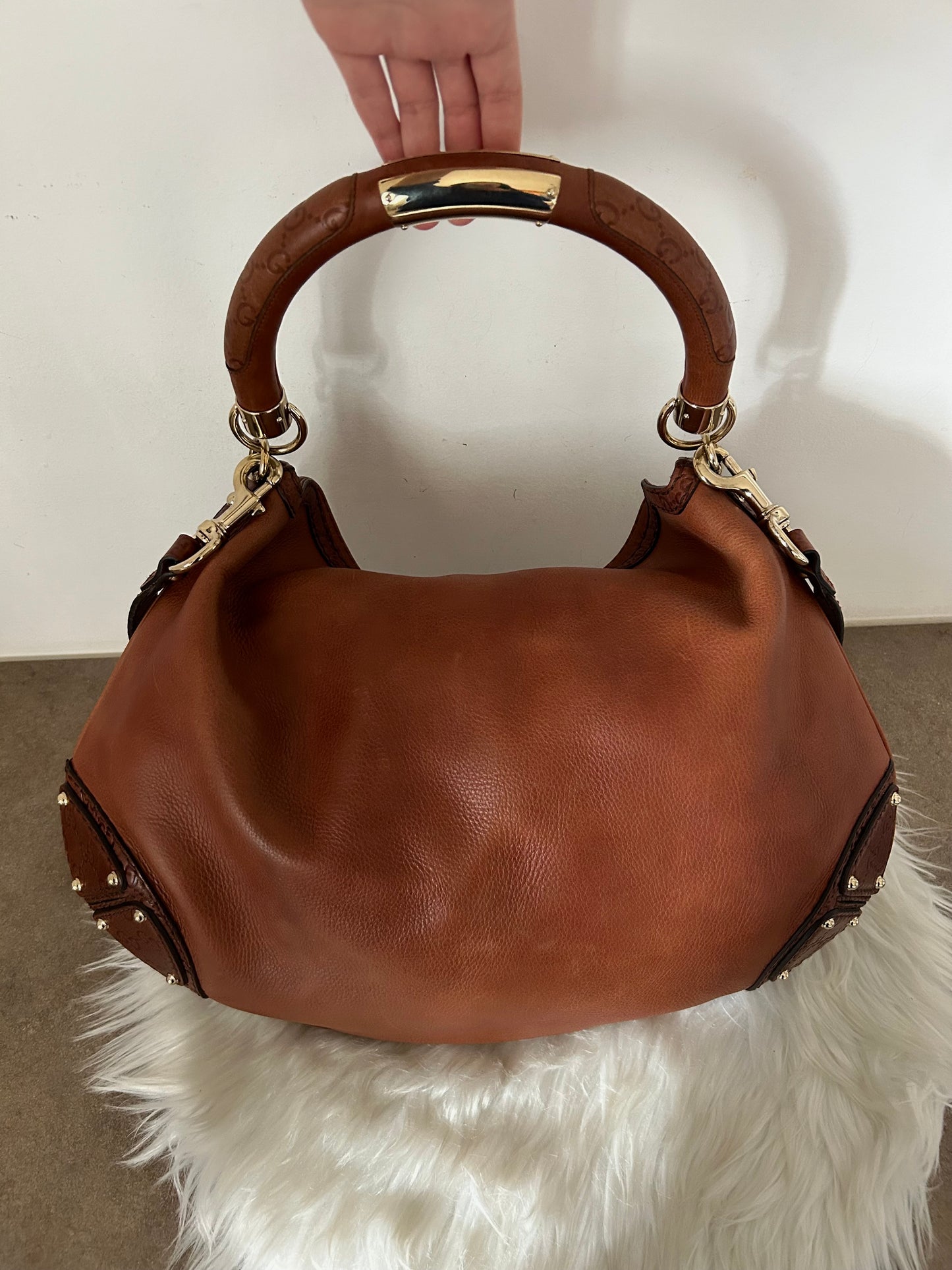Gucci Indy hobo misura grande in pelle marrone