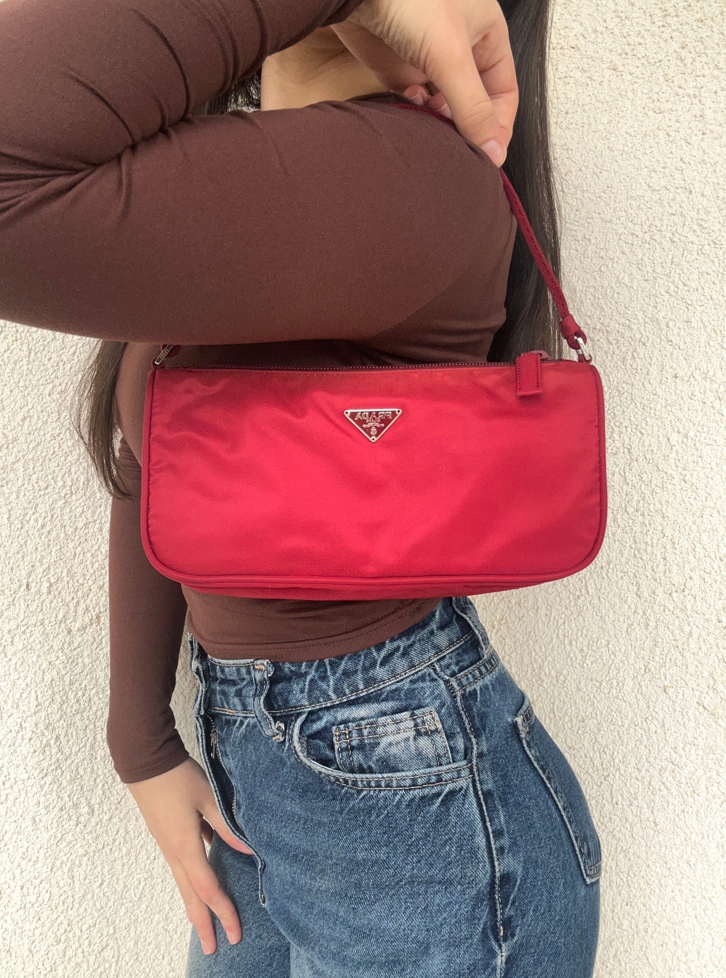 Prada baguette bordeaux in nylon